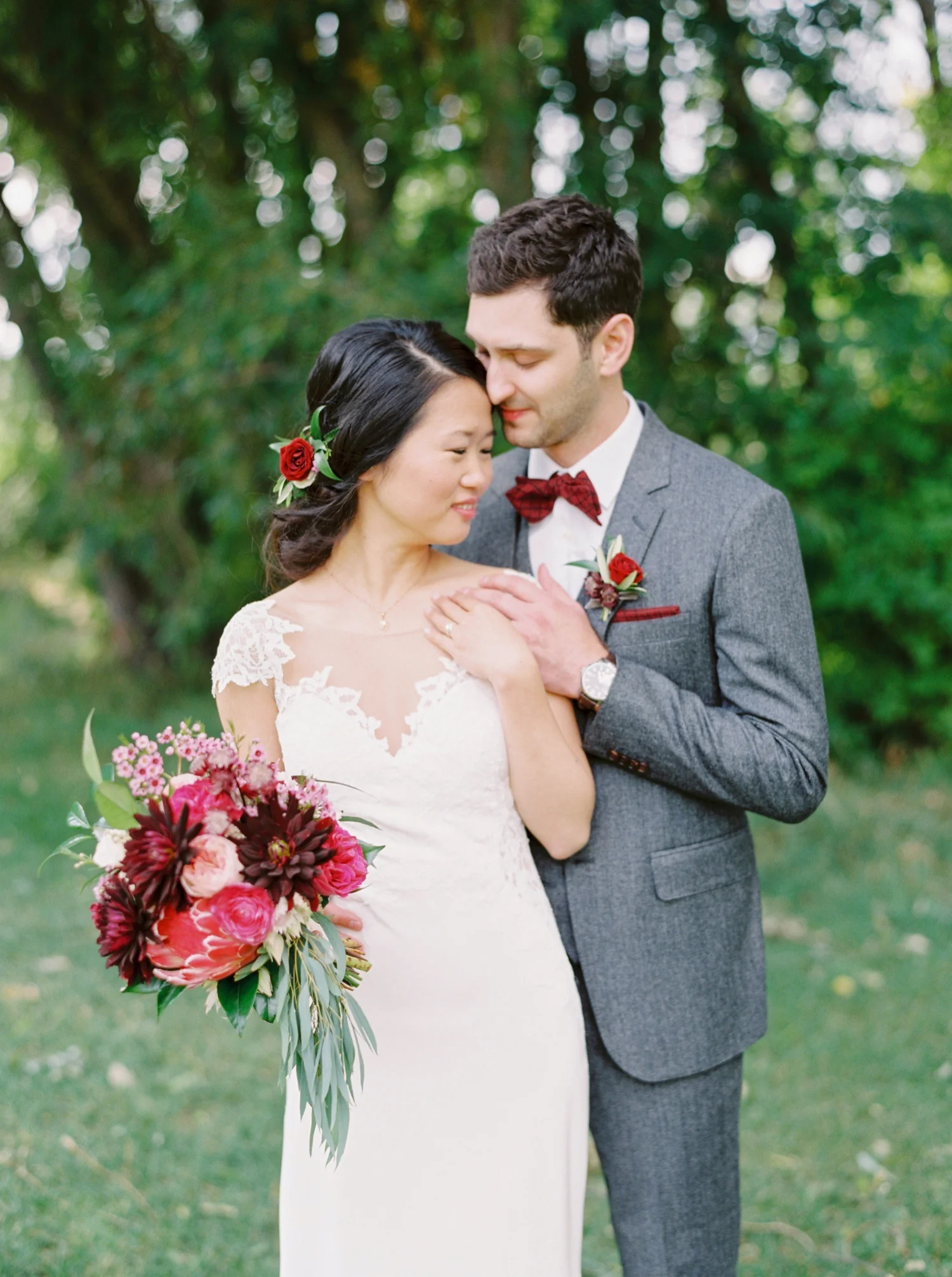 Calgary wedding photographer | fine art film photography | Calgary Wedding Photographers | Calgary couples photographer | Justine Milton Photography | bouquet | couples portrait