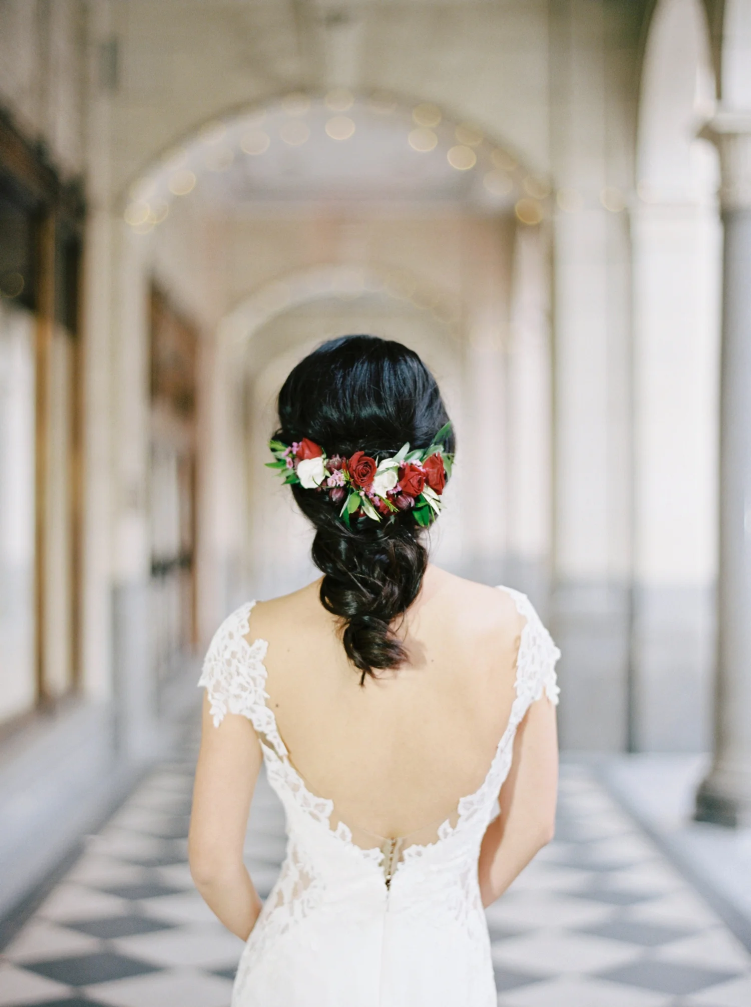 Calgary wedding photographer | fine art film photography | Calgary Wedding Photographers | Justine Milton Photography | workshop wedding | bride hairstyle | wedding dress