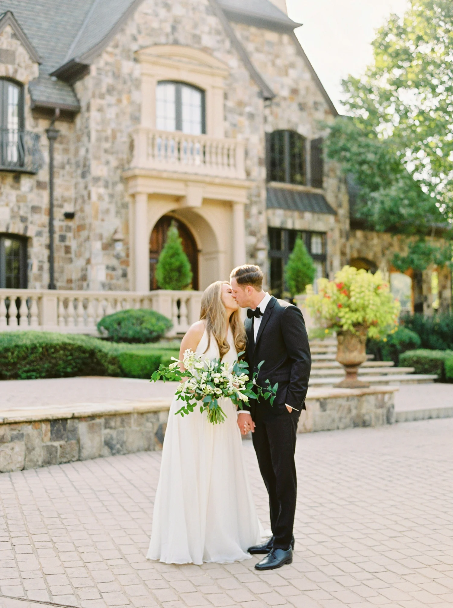 Calgary wedding photographers | georgia wedding photographers | fine art film | Justine Milton Photography | wedding details | georgia wedding | bouquet