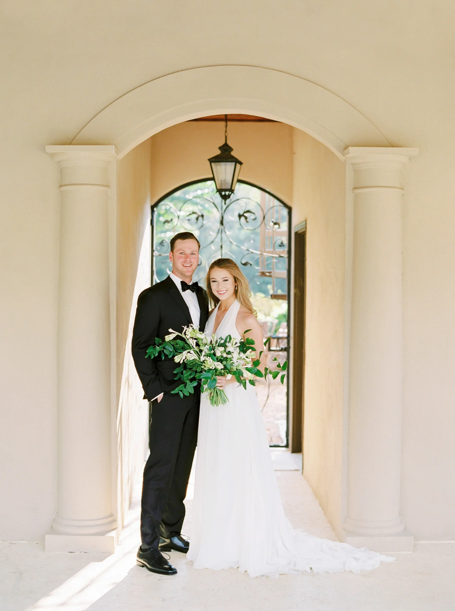 Calgary wedding photographers | georgia wedding photographers | fine art film | Justine Milton Photography | georgia wedding | wedding dress | bride and groom portraits | bouquet