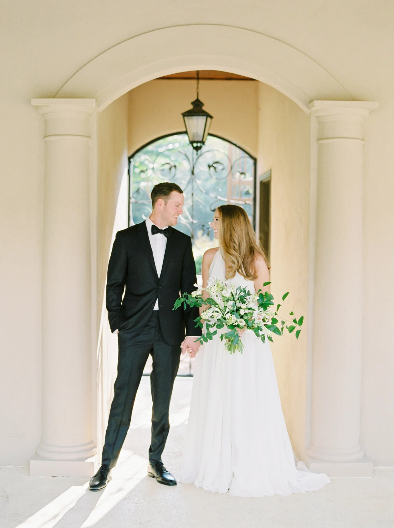 Calgary wedding photographers | georgia wedding photographers | fine art film | Justine Milton Photography | georgia wedding | wedding dress | bride and groom portraits | bouquet