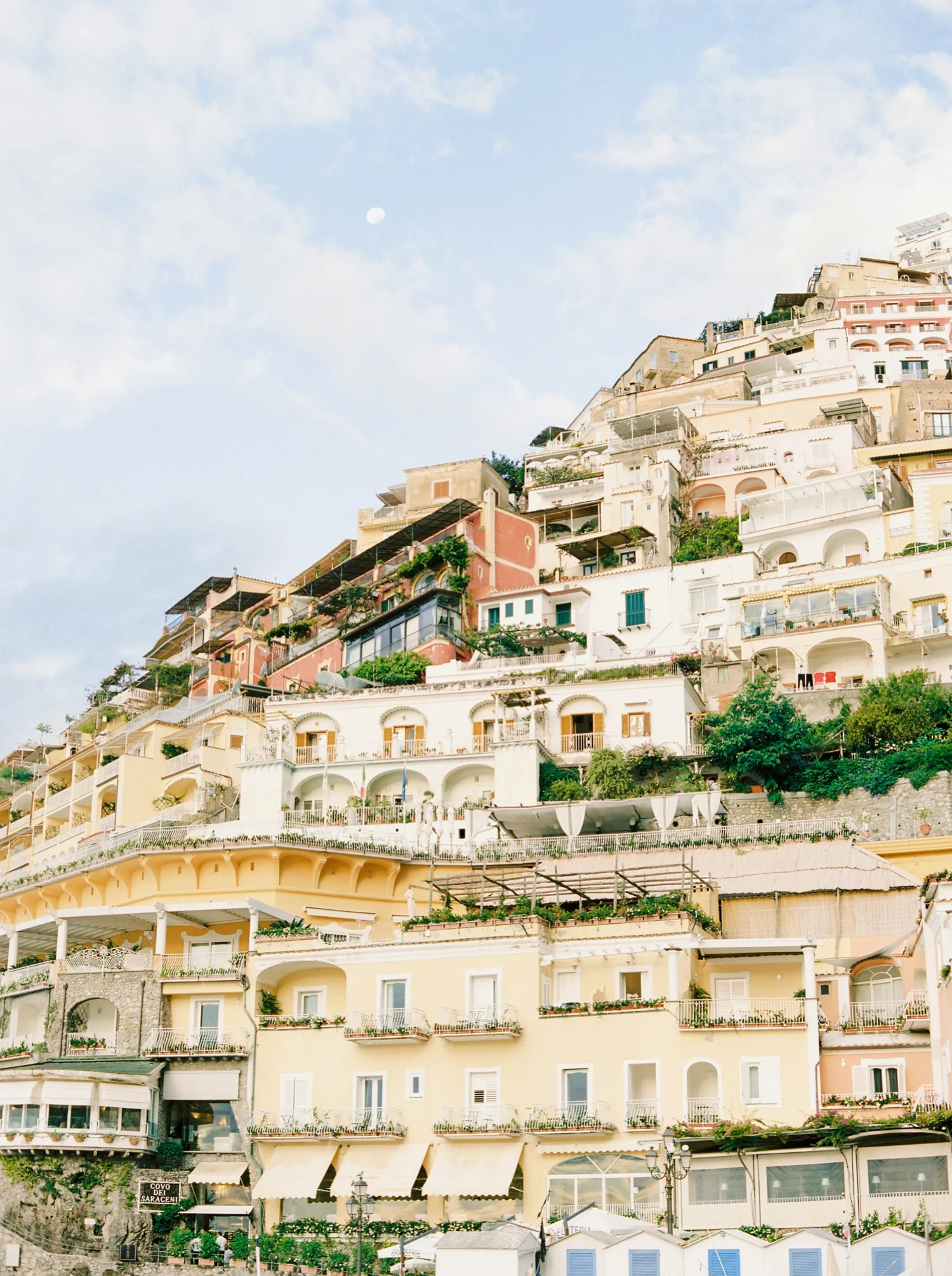 Calgary wedding photographers | fine art film | Justine Milton Photography | amalfi coast | ravello photographers | italy photography | travel photographers