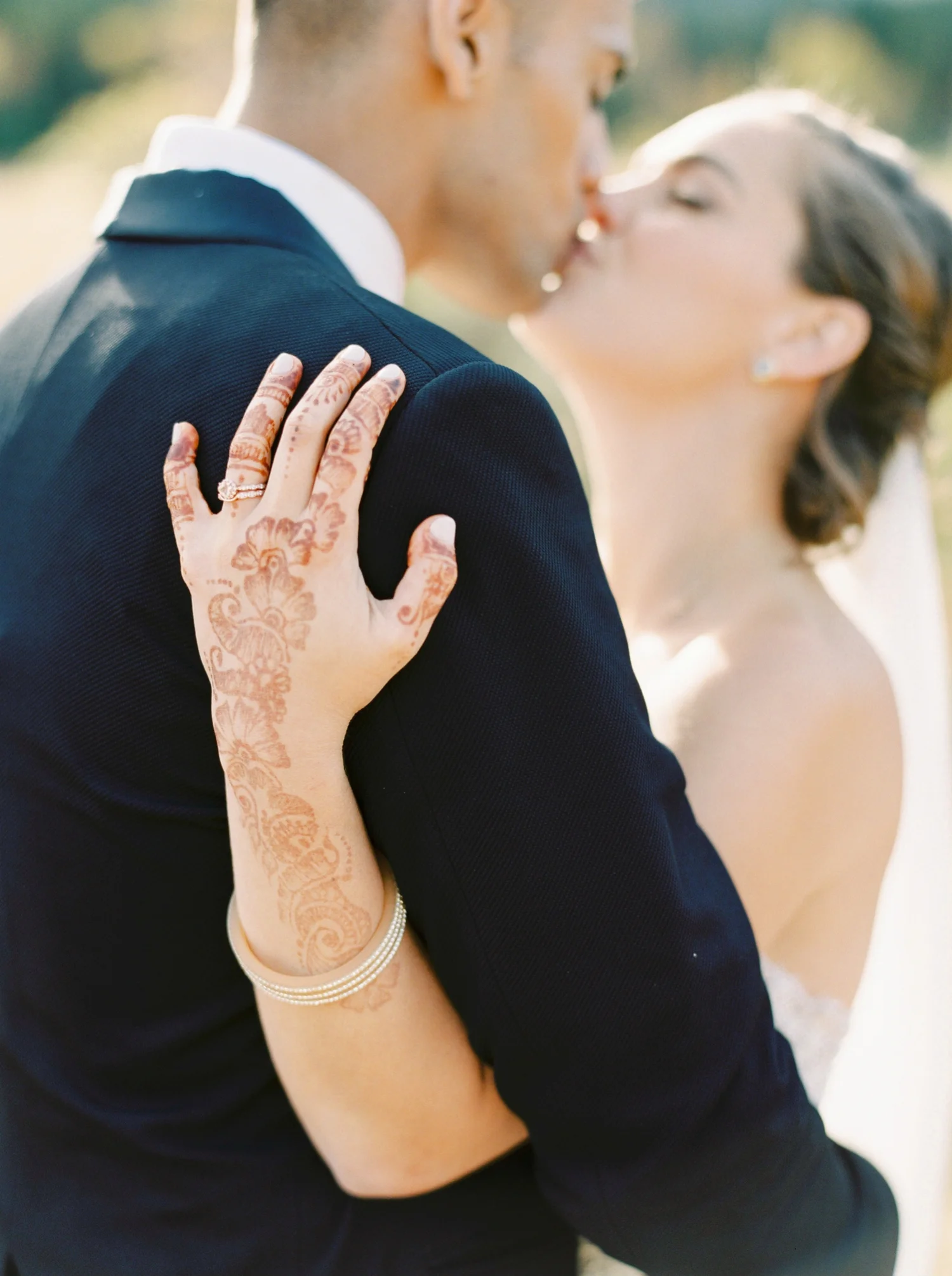 Calgary wedding photographers | fine art film | Justine Milton Photography | canmore wedding photographers | bride and groom portraits | mountain photography | bride and groom kiss