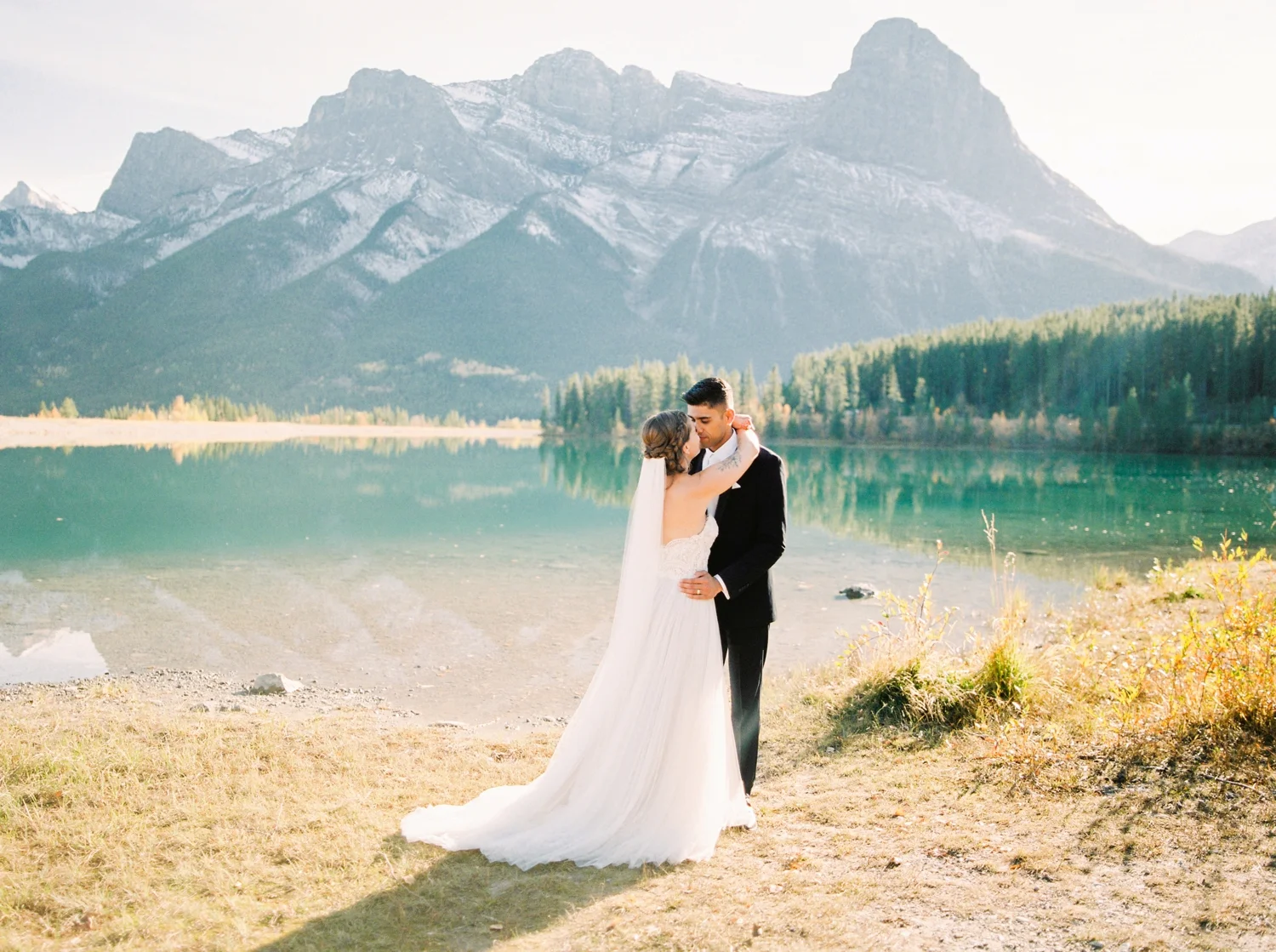 Calgary wedding photographers | fine art film | Justine Milton Photography | canmore wedding photographers | bride and groom portraits | mountain photography