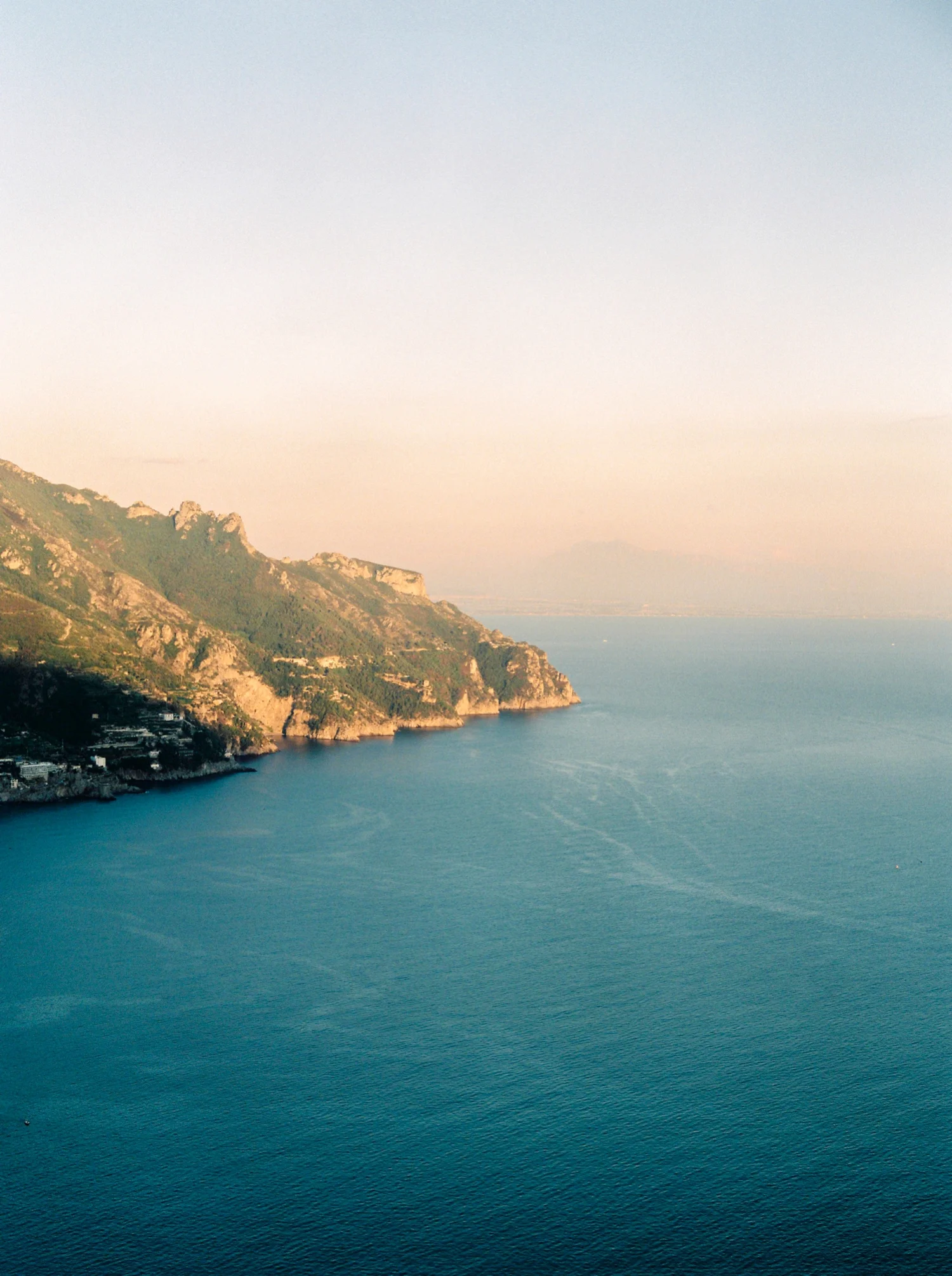 Calgary wedding photographers | fine art film | Justine Milton Photography | amalfi coast | ravello photographers | italy photography | travel photographers