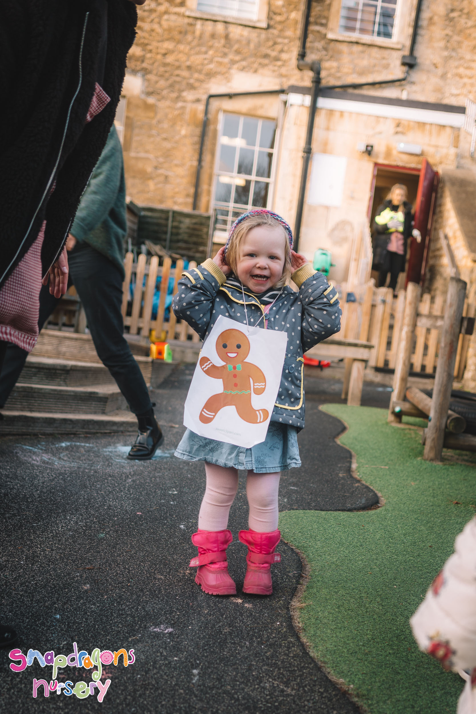 Gingerbread chase