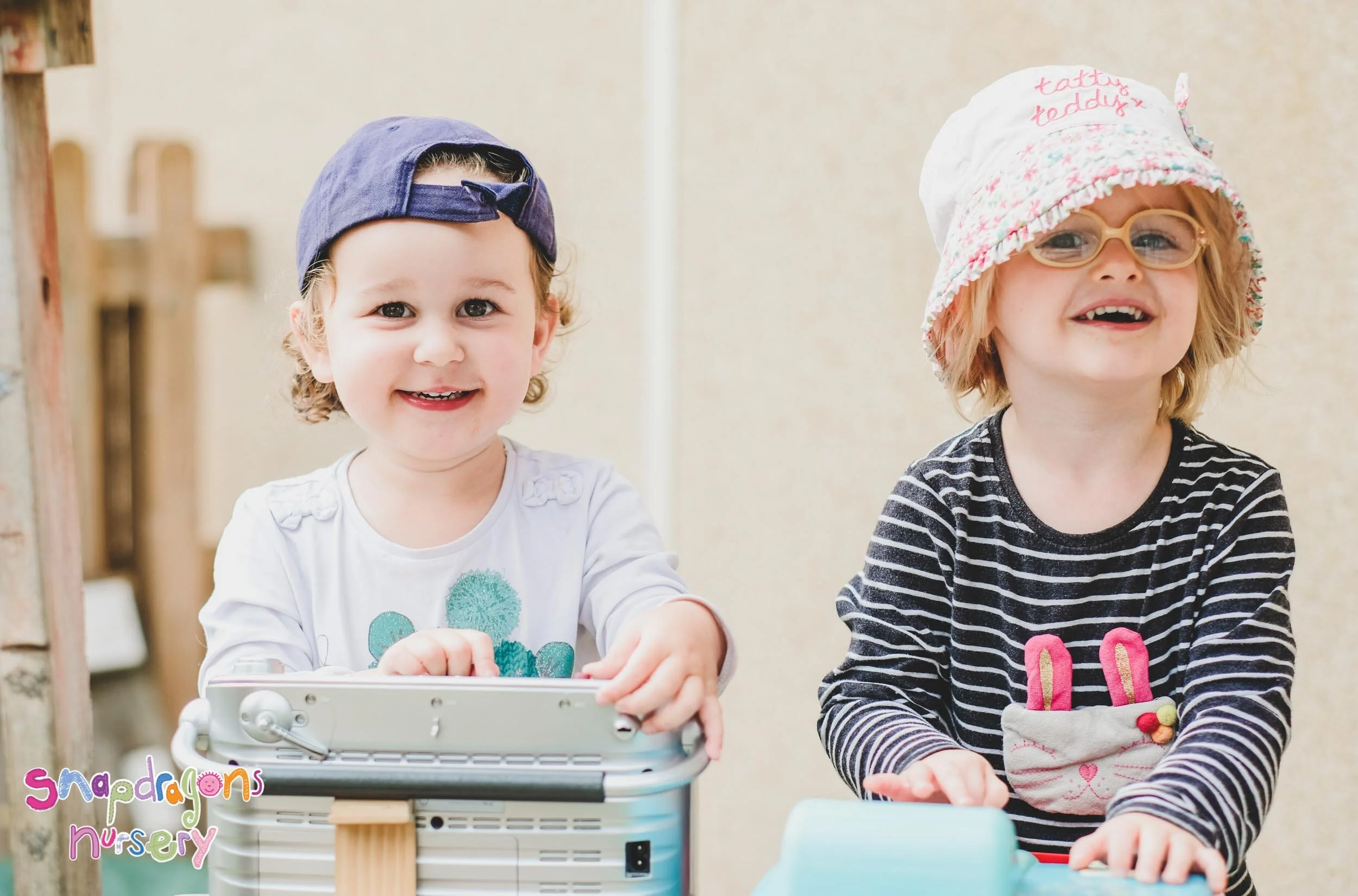 Toddlers - Little shoppers