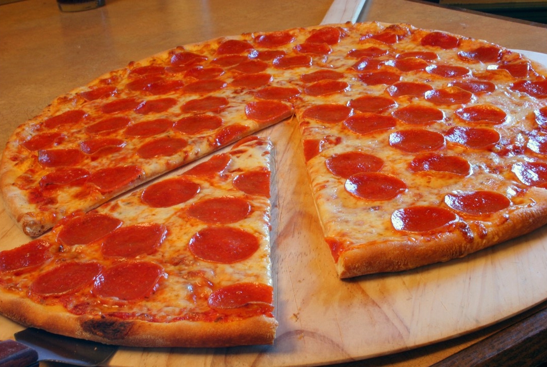 Pzza.jpg