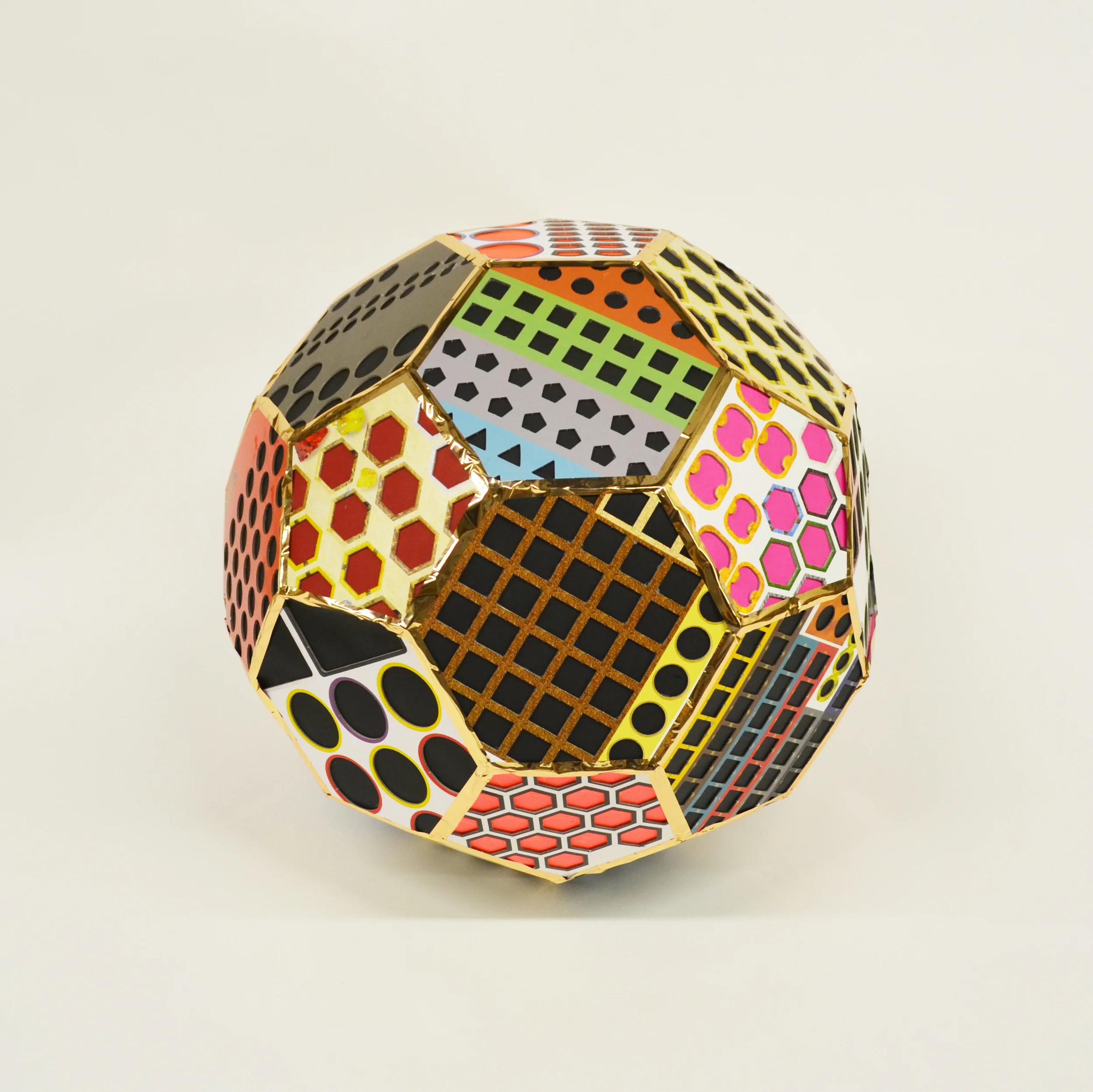 TRUNCATED ICOSAHEDRON 2015