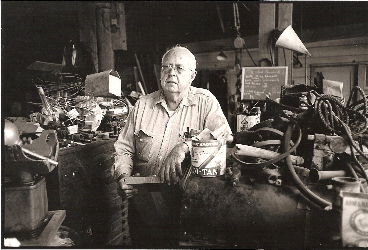 Donlon Arques in his Gate 3 shop in the mid-1970s. © Bruce Forrester