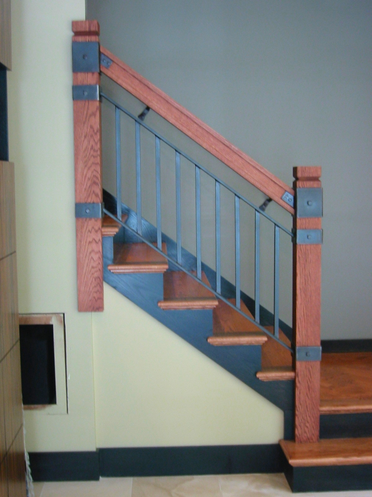 Custom Wood & Steel Interior Railing