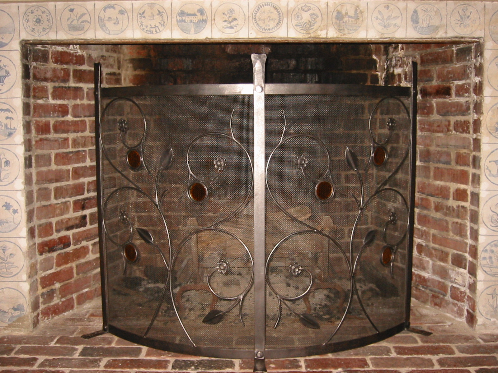 Free-Standing Firescreen with Glass Elements