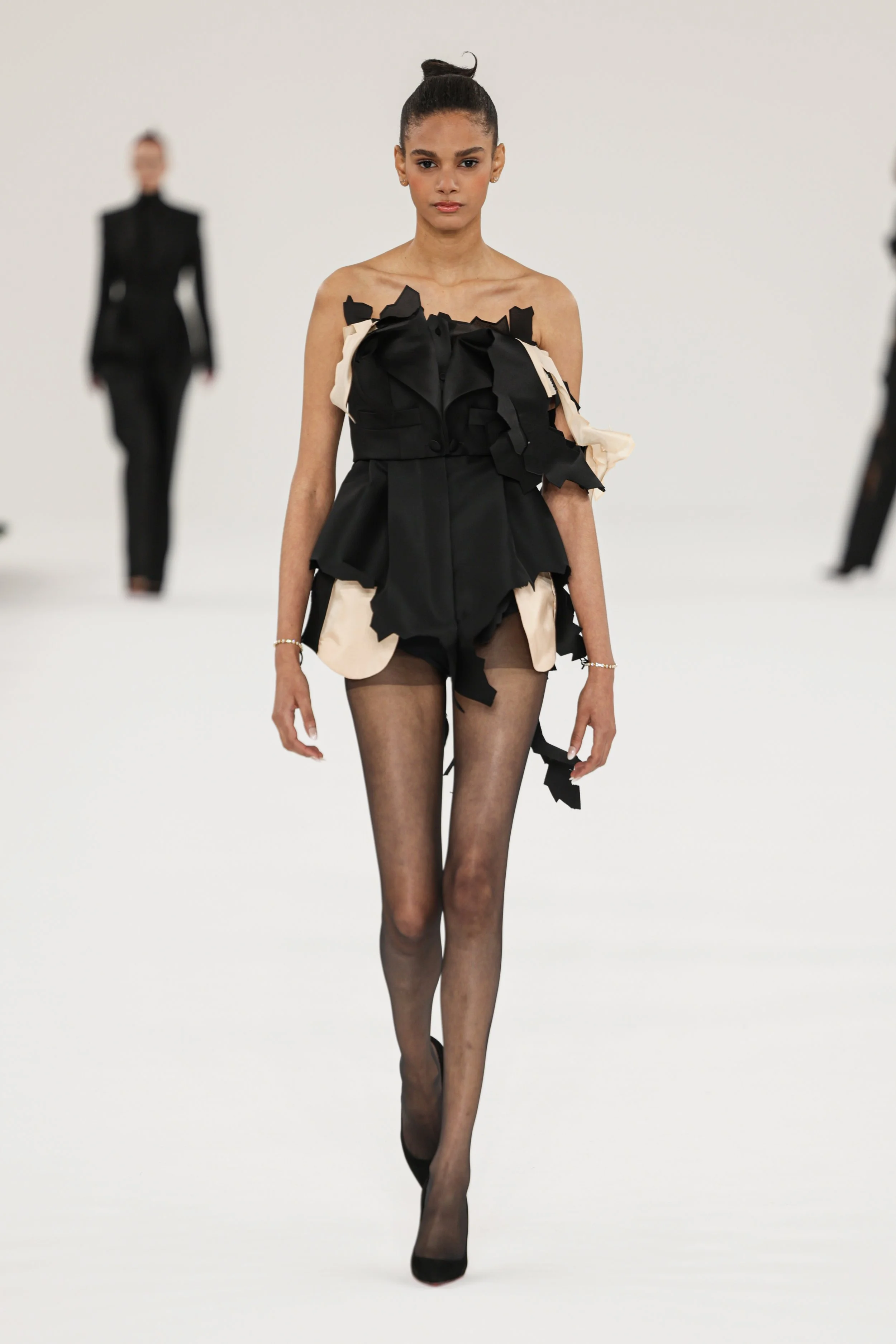 VIKTOR_ROLF_HC_SS24_LOOK 16.JPG