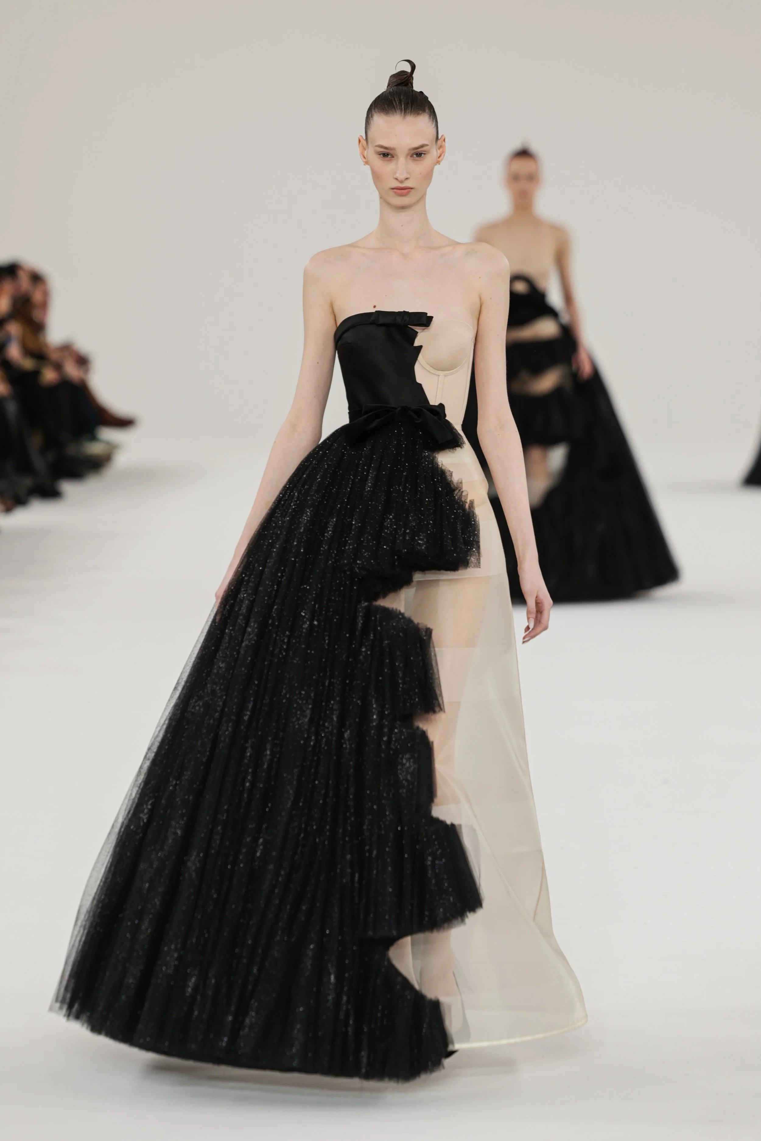 VIKTOR_ROLF_HC_SS24_LOOK 27.JPG