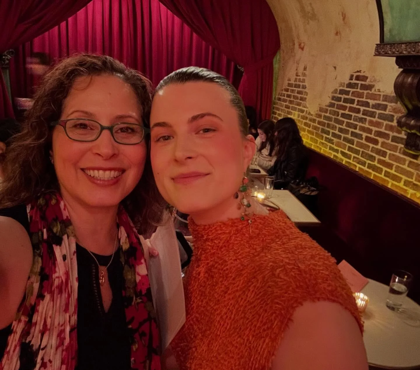 Enjoyed a terrific jazz night with the lovely and talented  @eloisecarter___  fun night! @thedjangonyc 
.
.
.
.
.
#nycjazz #django #nyclife #playhousepride #jazzband