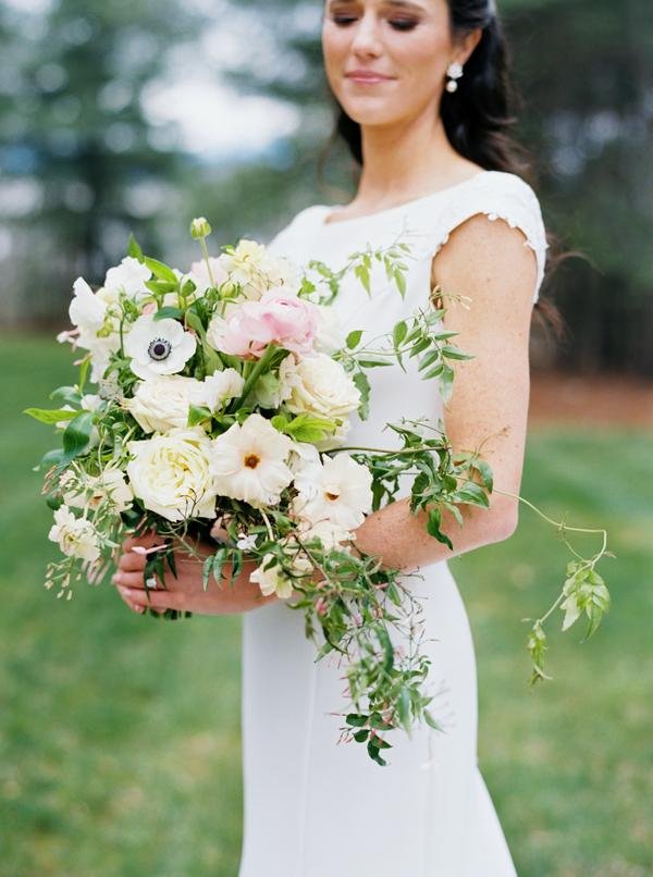 Fall Mountainside Micro-Wedding with Vibrant Color Palette — Wild ...