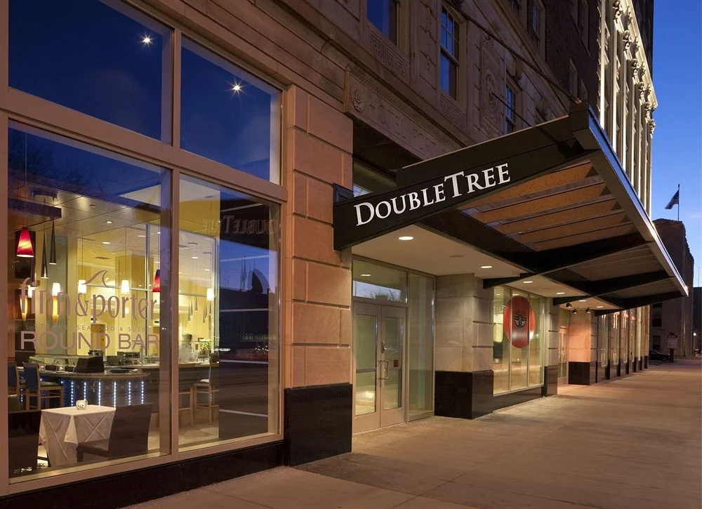 DoubleTree Suites - Detroit, MI Downtown
