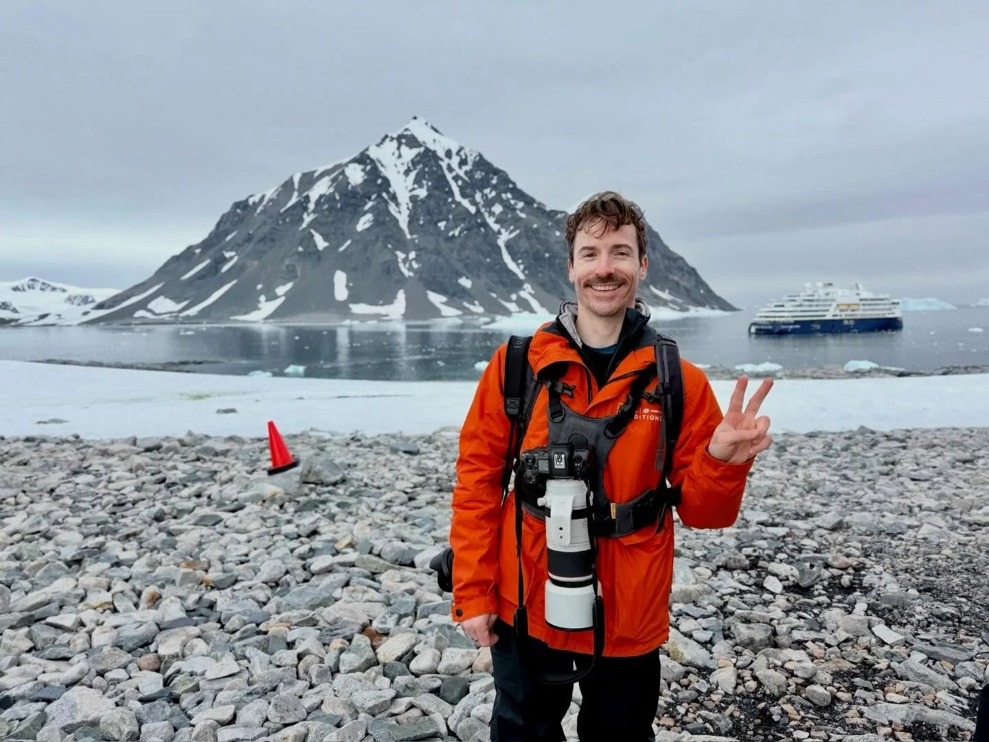 Friends! 

Emerging back onto the grid after one of the most remarkable off-line adventures of my life &mdash; tucked in my bestie @michaeldavidgeorge&rsquo;s suitcase to accompany him on a National Geographic voyage to Antarctica and back. 

I&rsquo