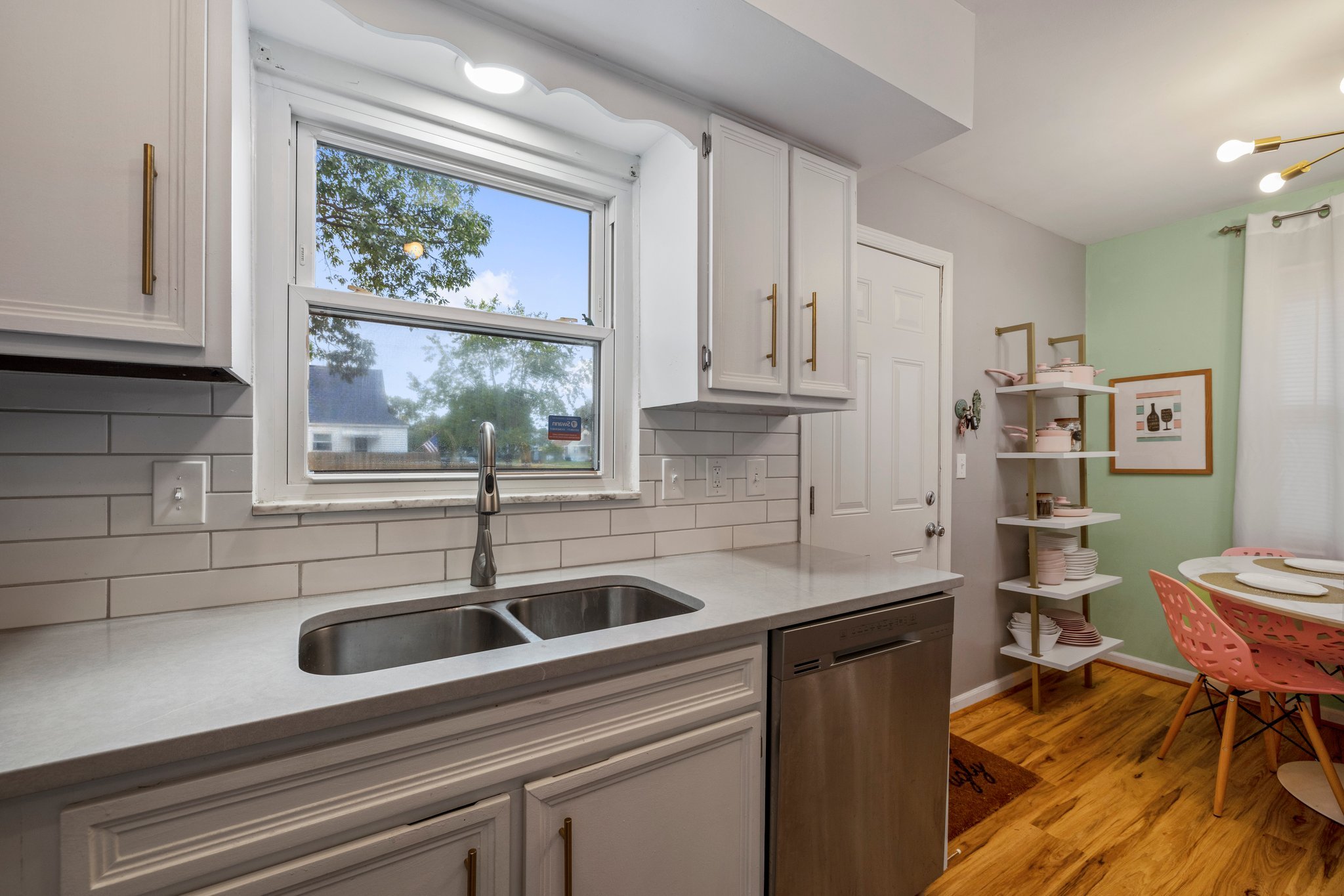 19-web-or-mls-3412-homecroft-dr.jpg