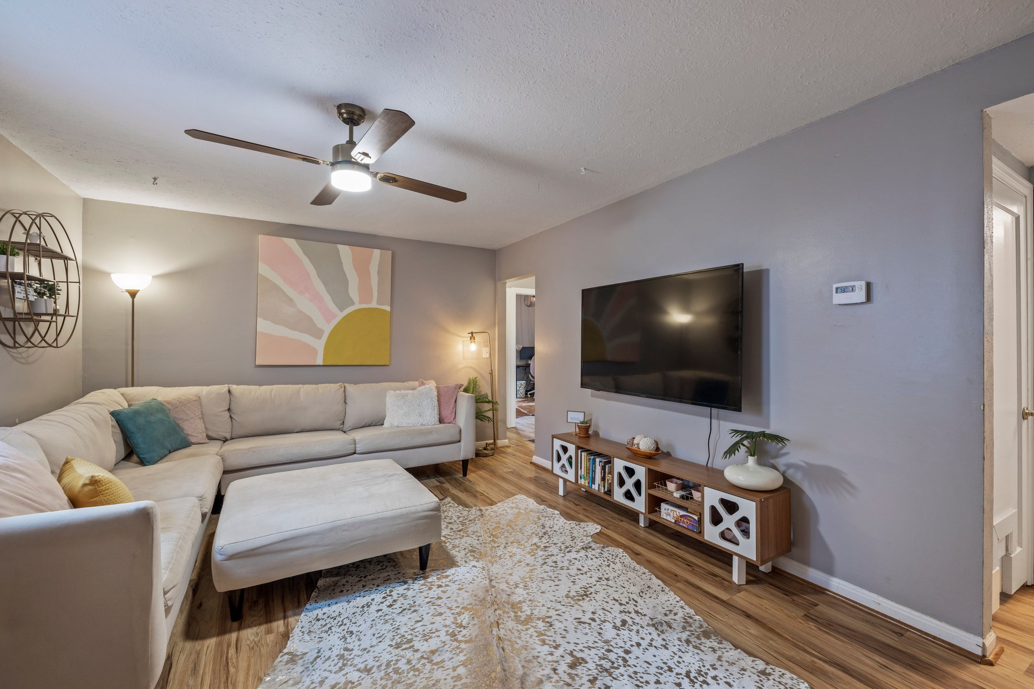 24-web-or-mls-3412-homecroft-dr.jpg