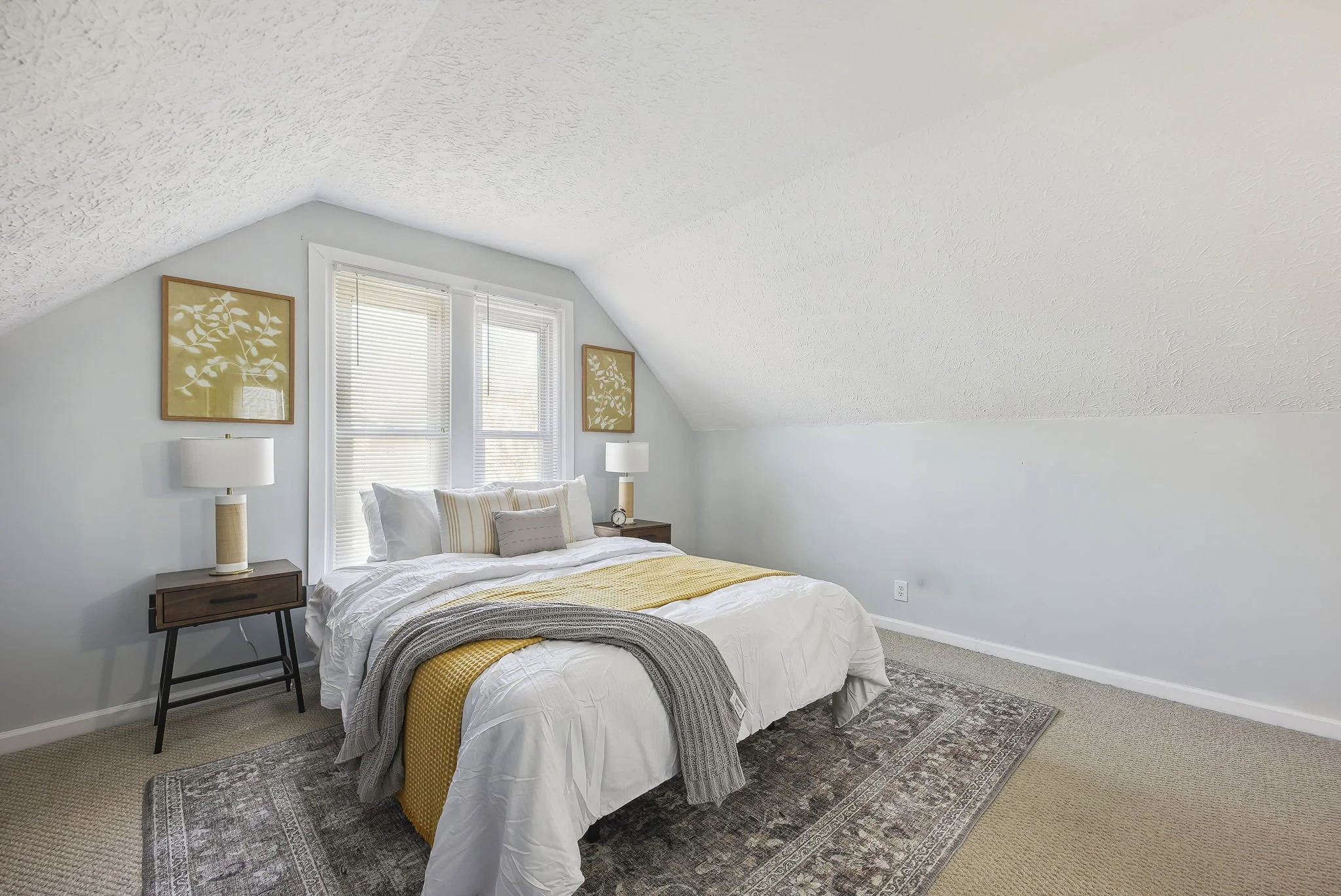 27-web-or-mls-259-e-jenkins-ave.jpg