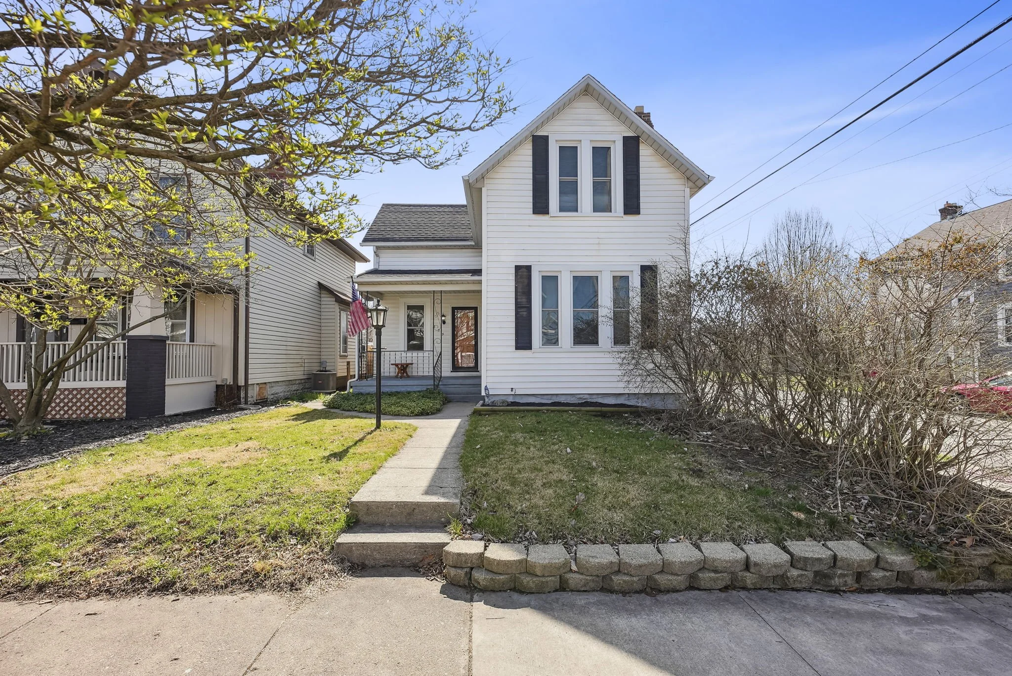 1-web-or-mls-259-e-jenkins-ave.jpg