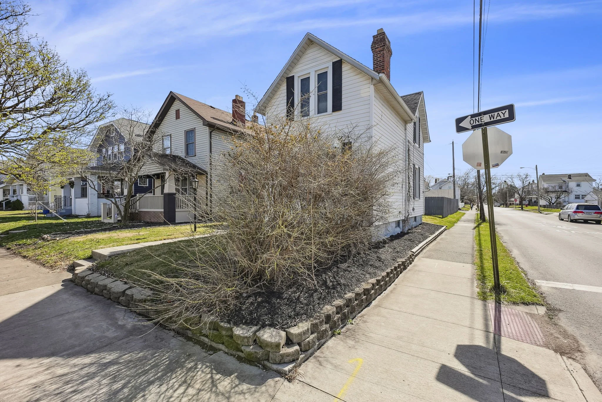 41-web-or-mls-259-e-jenkins-ave.jpg