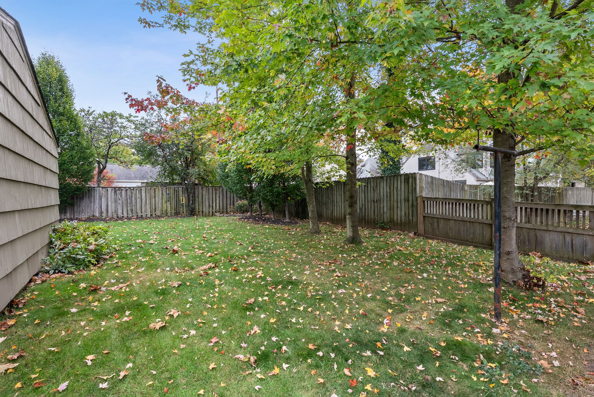 23-web-or-mls-1845-collingswood-rd.jpg