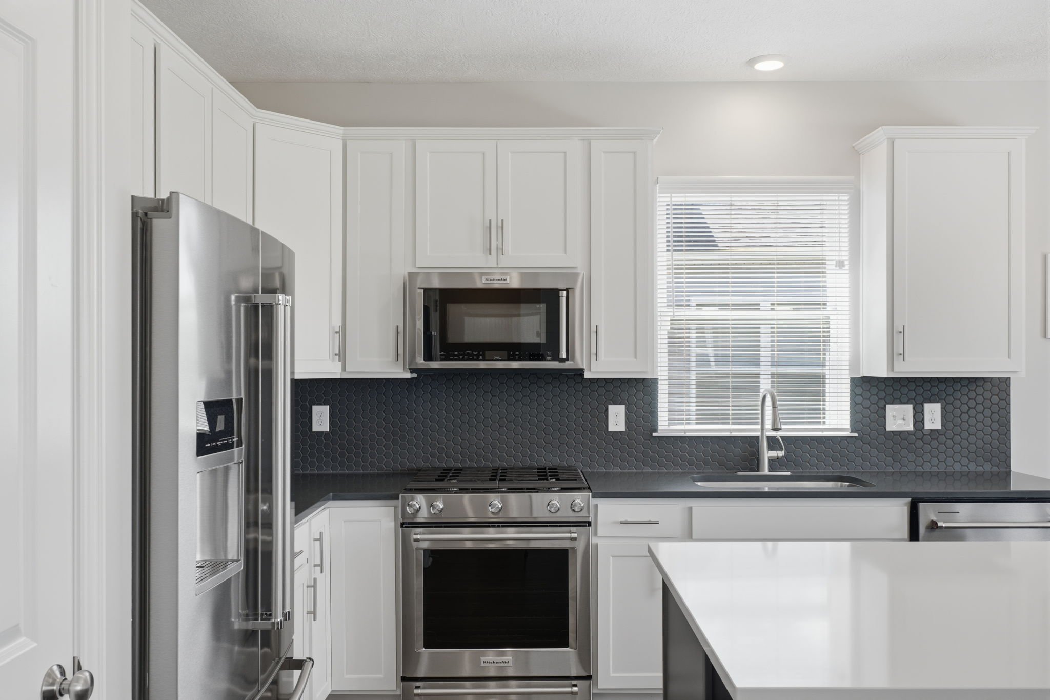 15-web-or-mls-414-colonial-club-rd.jpg