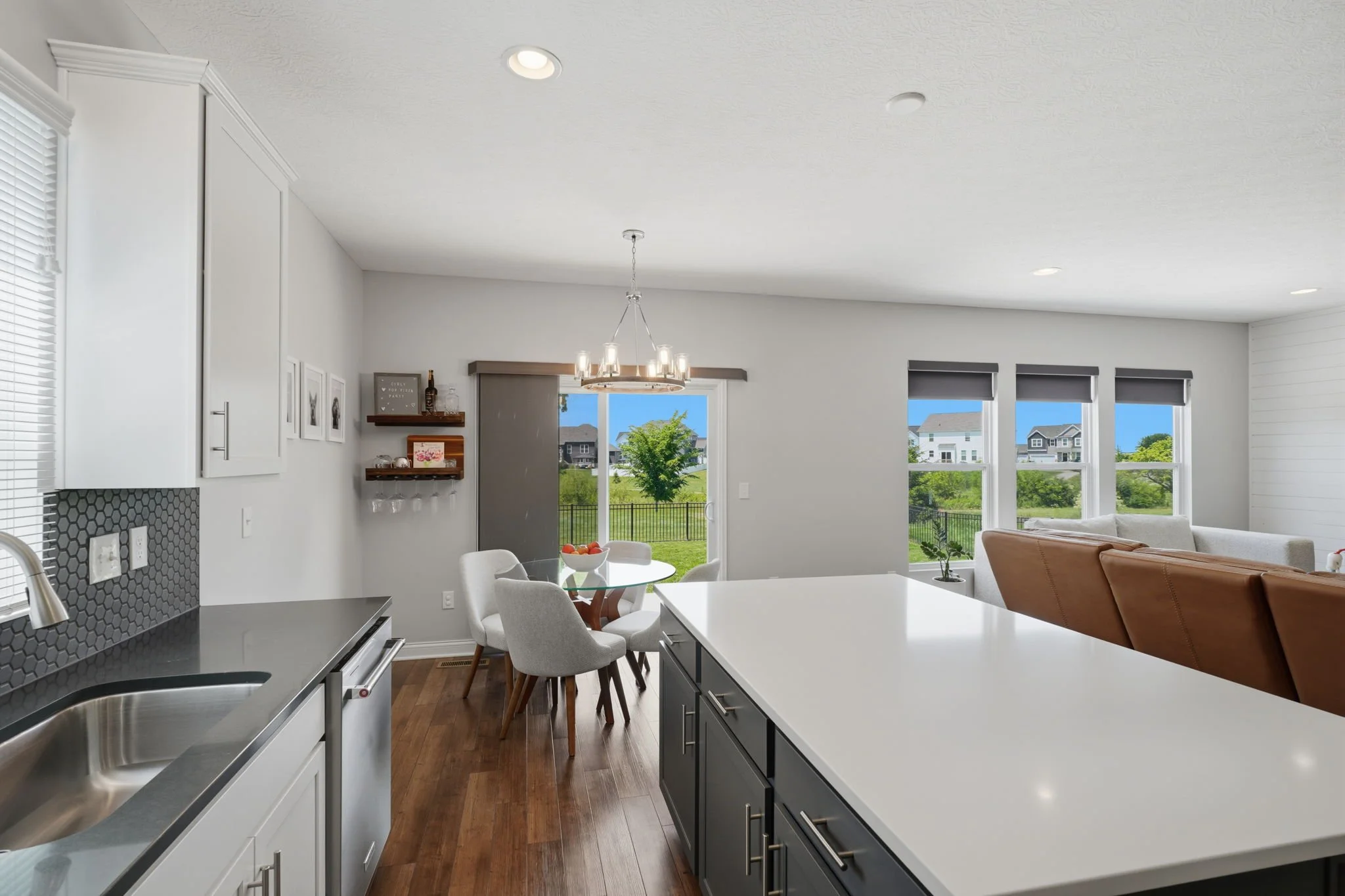 16-web-or-mls-414-colonial-club-rd.jpg