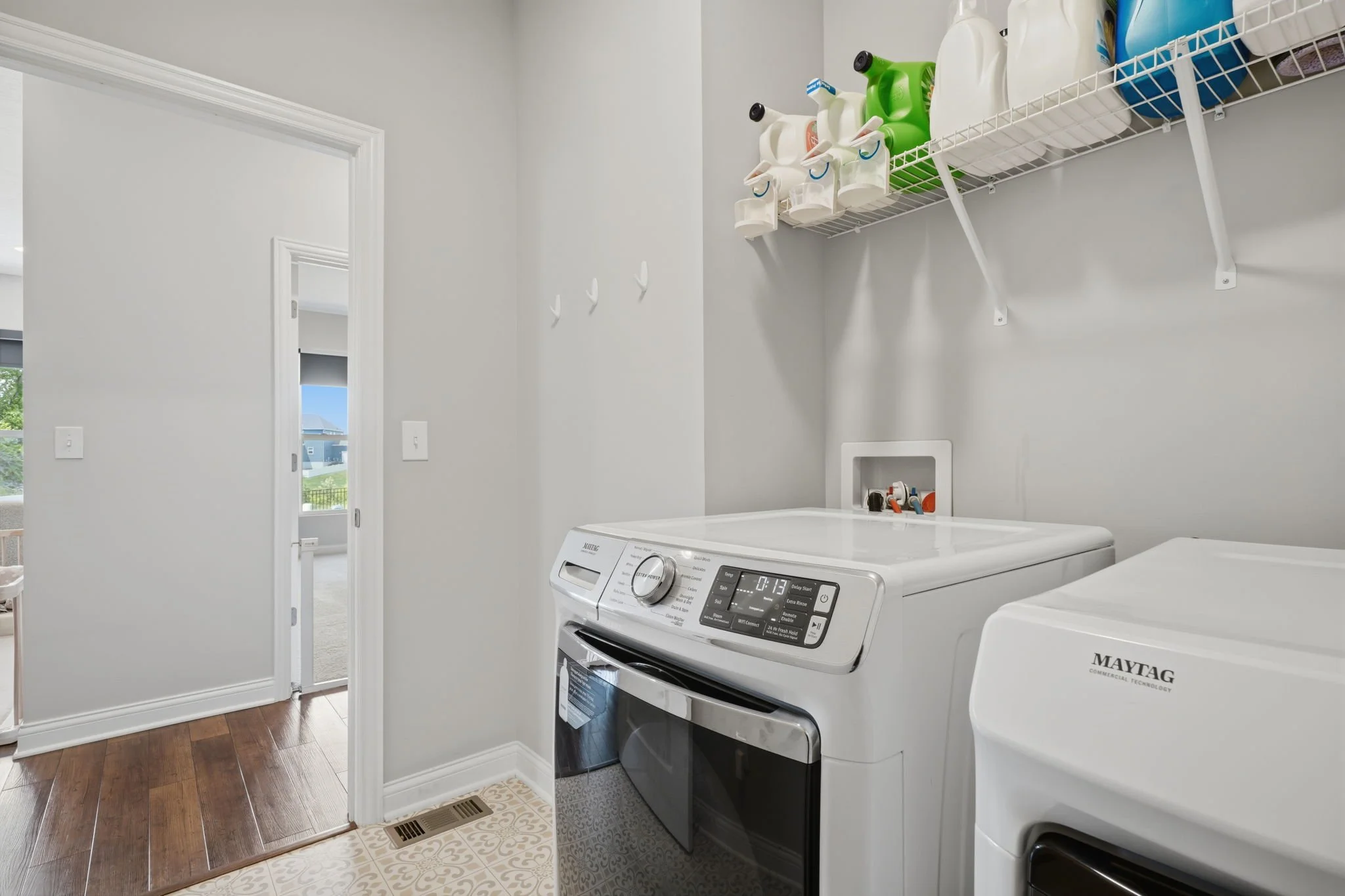 24-web-or-mls-414-colonial-club-rd.jpg