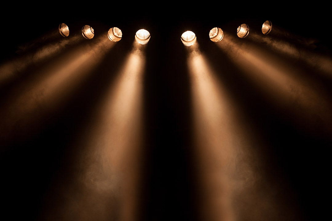 Stage-Lights-42767743-Copyright-Fotolia.jpg