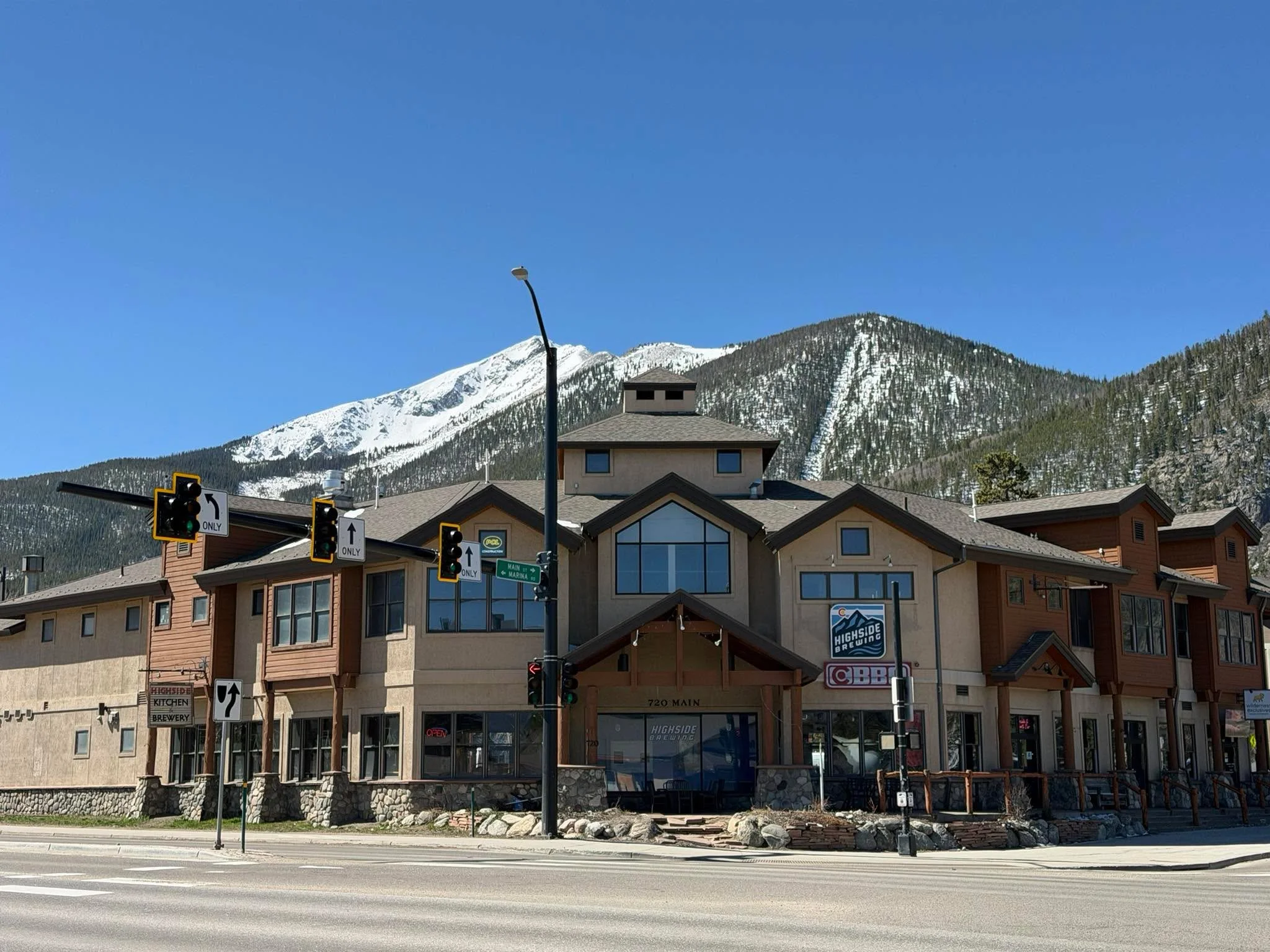 16 years ago I asked Hotdog to marry me here. It was July 4 and I asked the bartender if I could play a song over the speakers at 9pm when the fireworks went off across the marina. We pulled it off - Dave Matthew&rsquo;s You and Me blasted on the hou