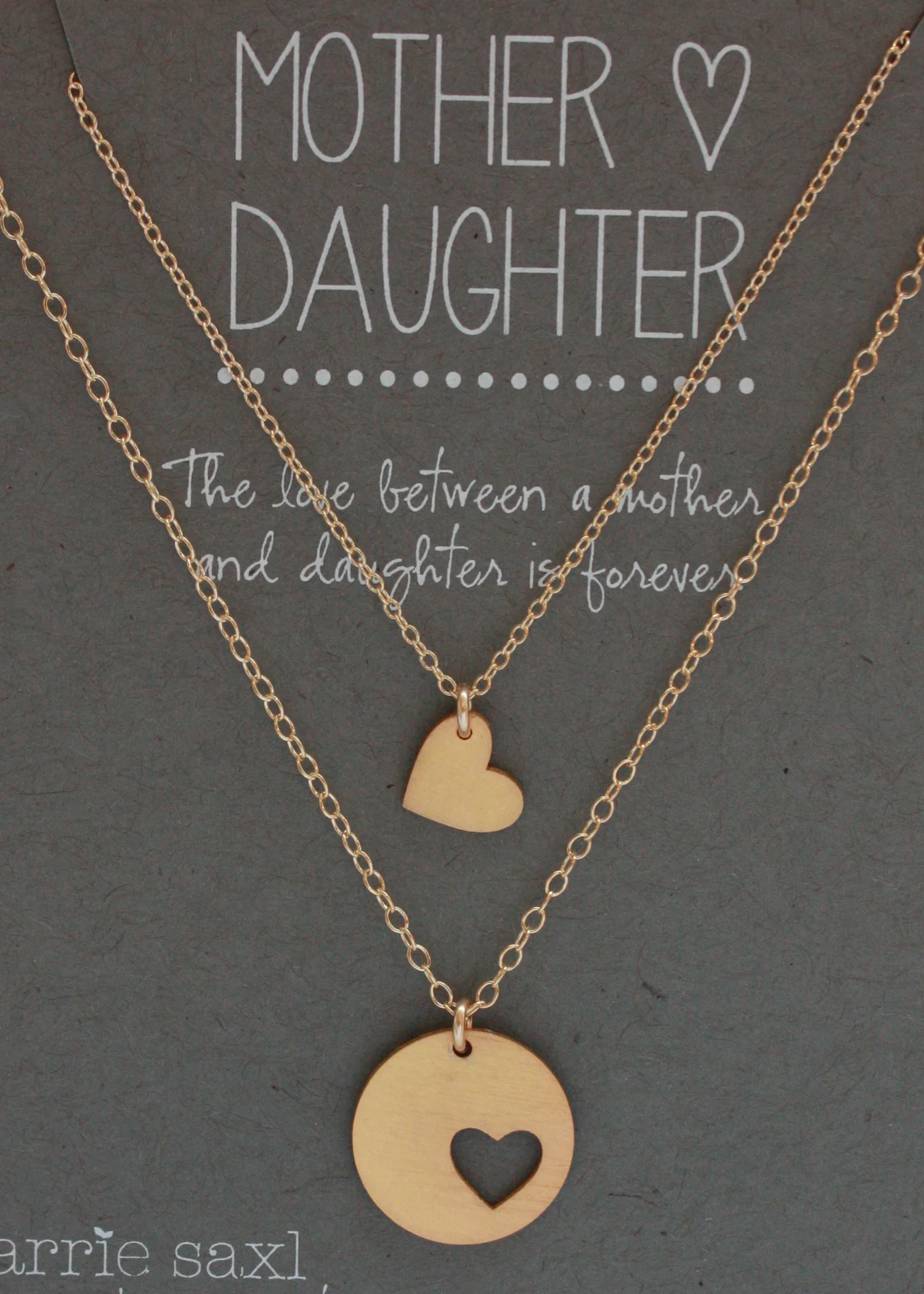 circle_heart_gold2.jpg