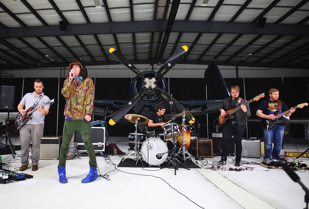 Full Band Bearcat.JPG