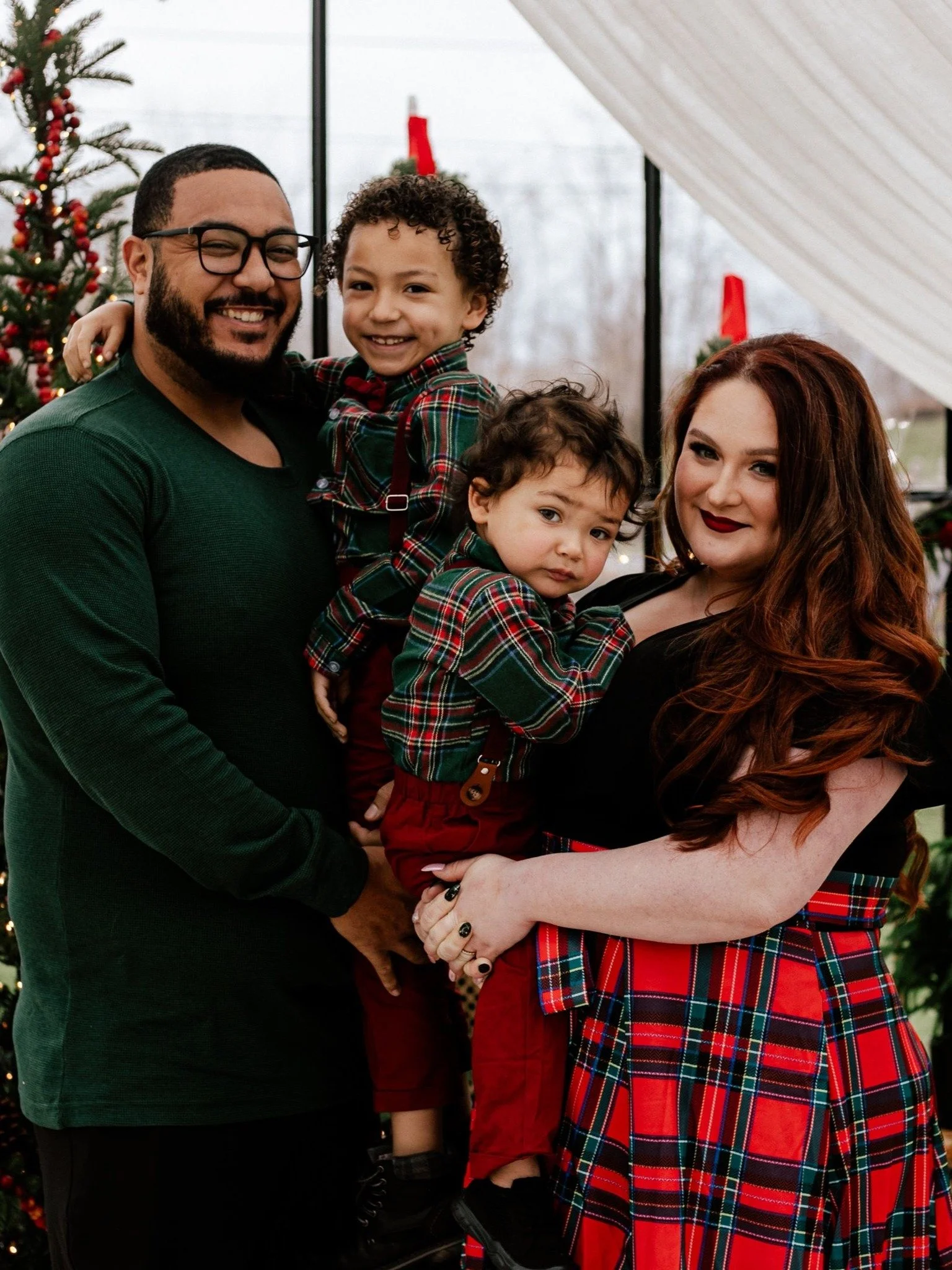 I'm so lucky 💚🎄❤️

📷 By the amazing Sunshine &amp; Seeley LLC who does phenomenal work ❤️