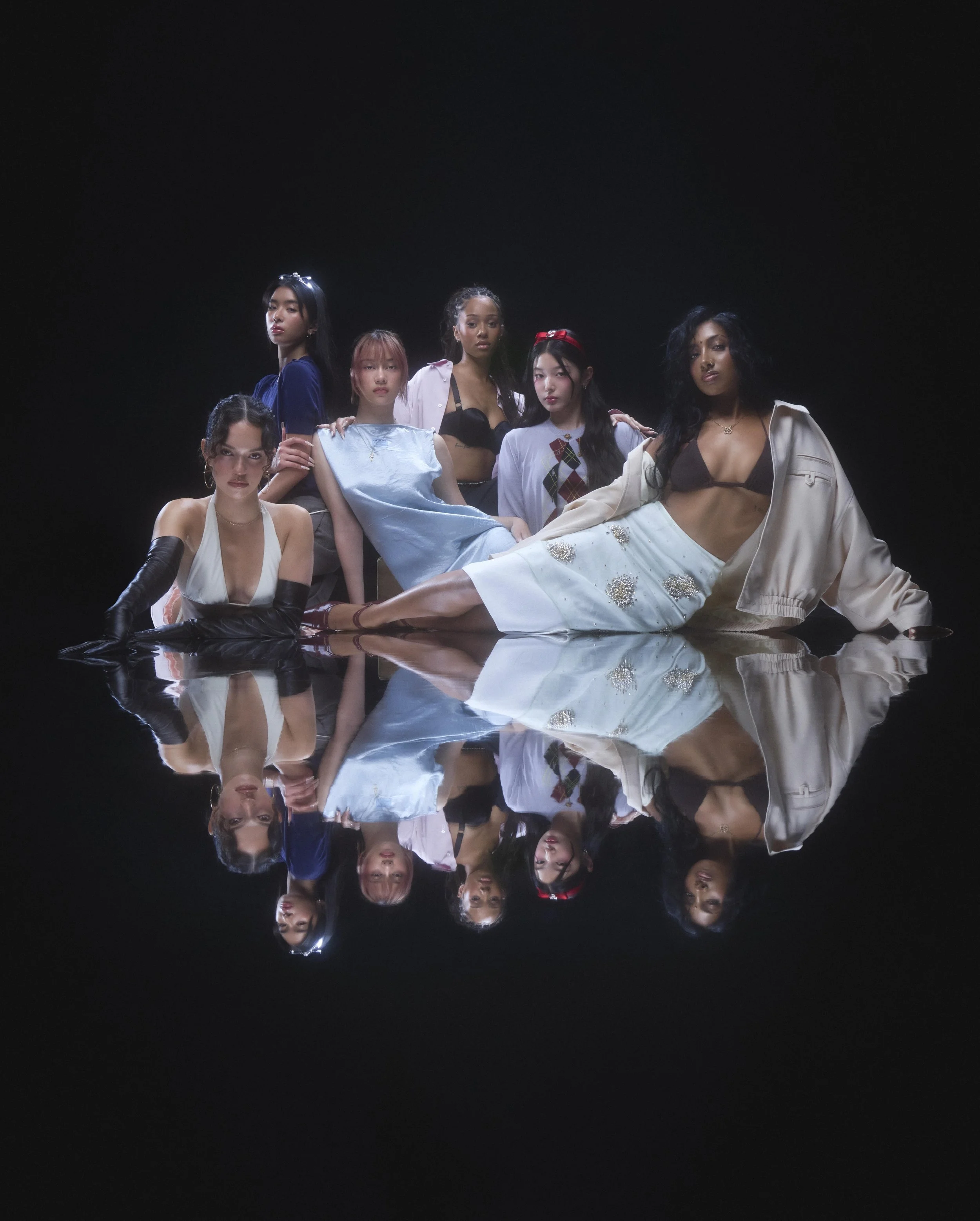 Shot_07-Daniela-Sophia-Yoonchae-Megan-Manon-Lara_0349-capture_HLNRT_R2_HLNRT_RGB copy.jpeg