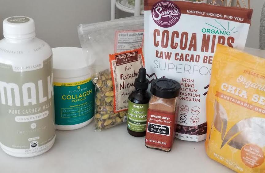ALL OF YOUR INGREDIENTS: CASHEW MILK, COLLAGEN PROTEIN, CHIA SEEDS, STEVIA, PUMPKIN PIE SPICE AND TOPPINGS!