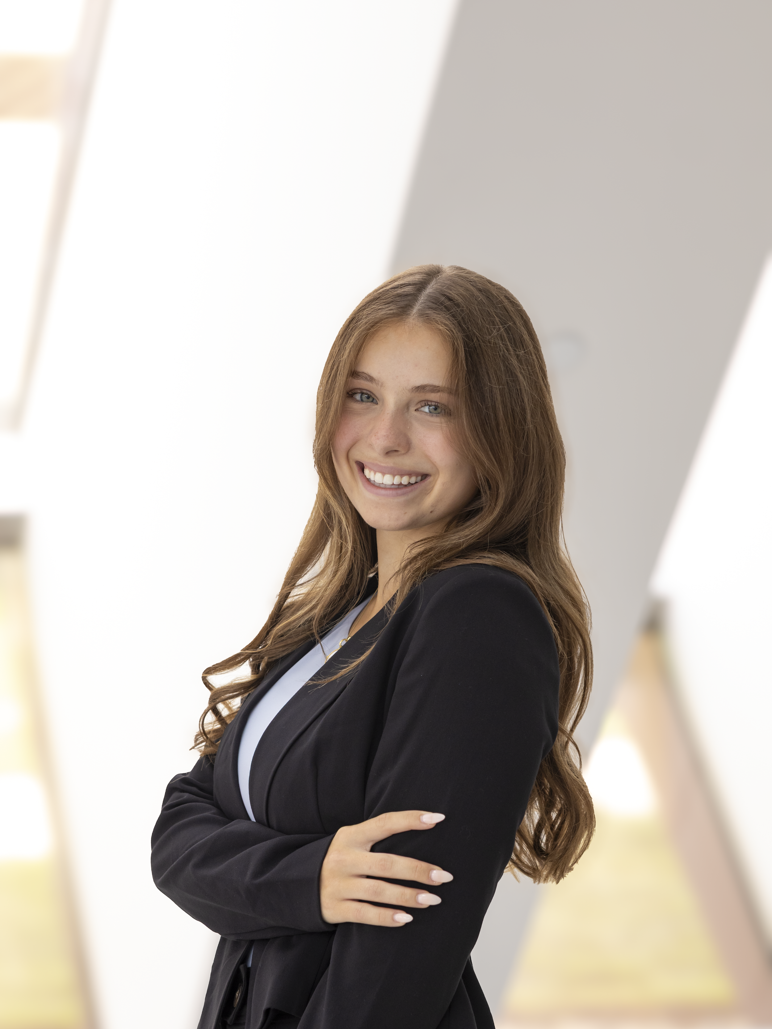 Anya Voehl | Co-Historian