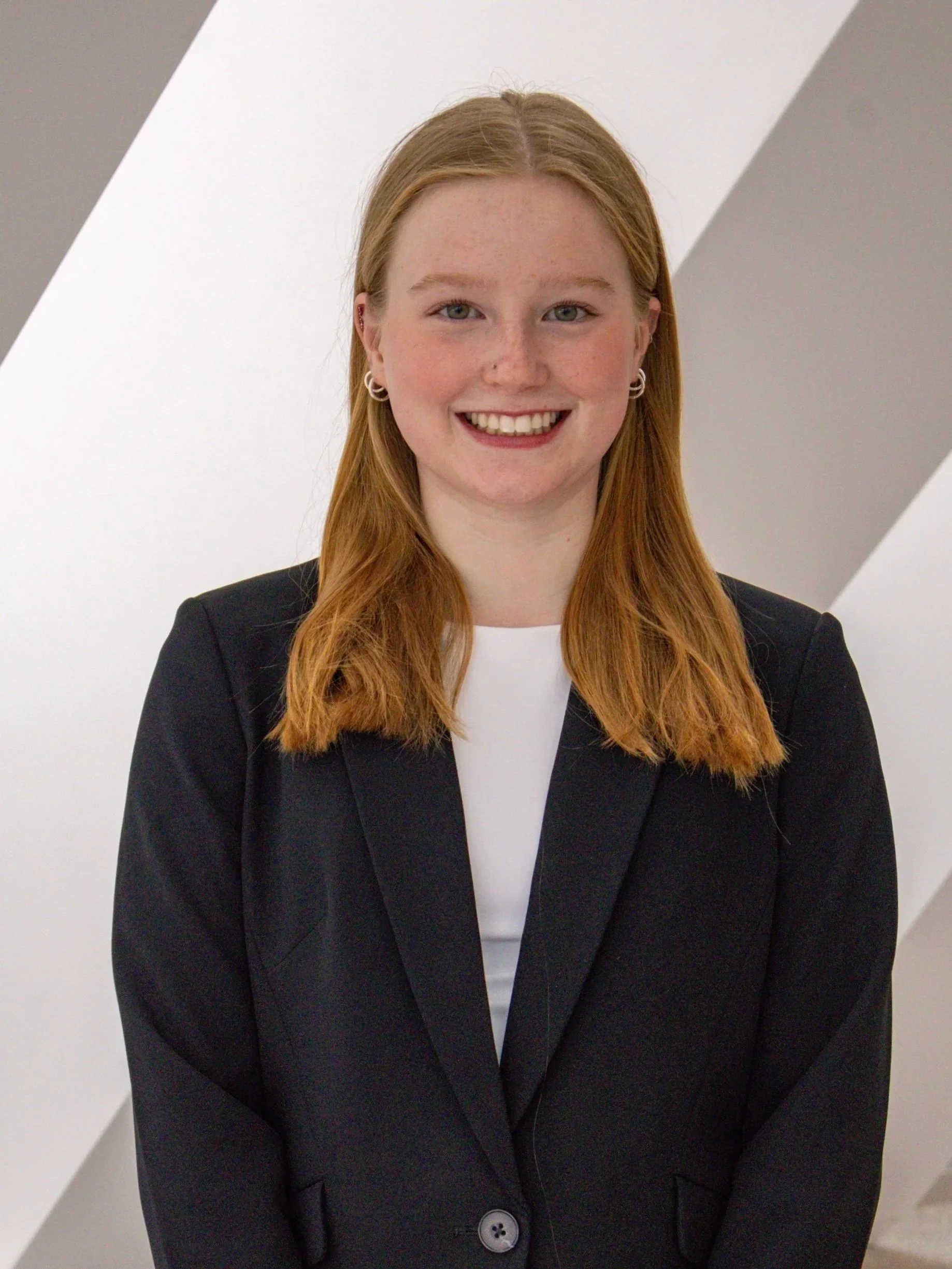 Ava Christensen | Community Service Co-Director
