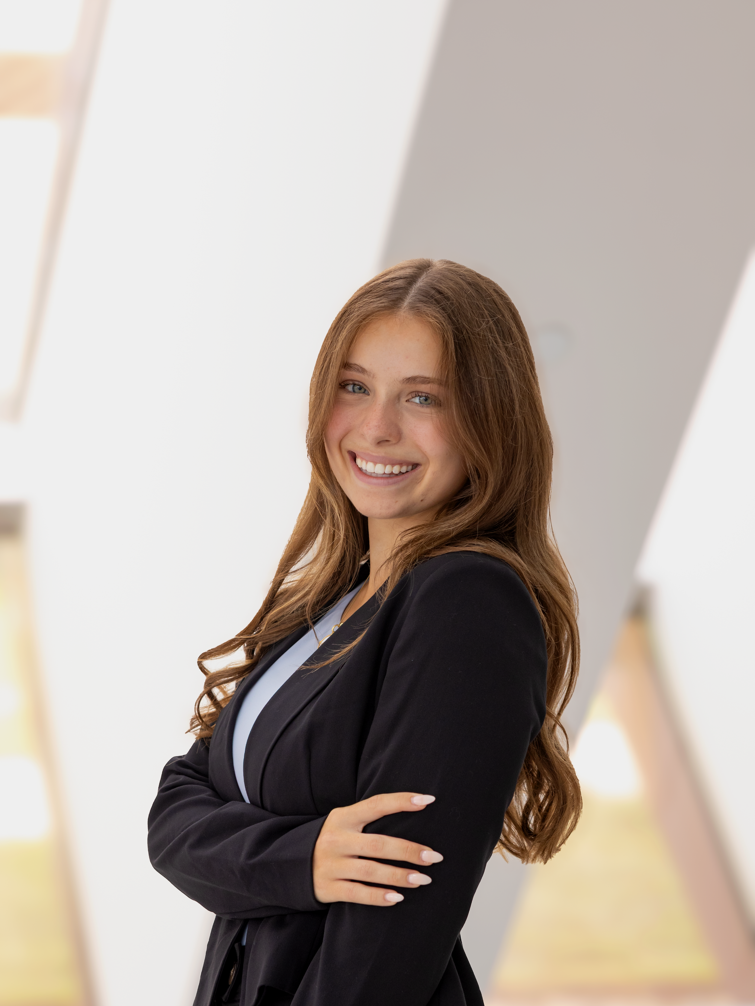 Anya Voehl | Co-Historian