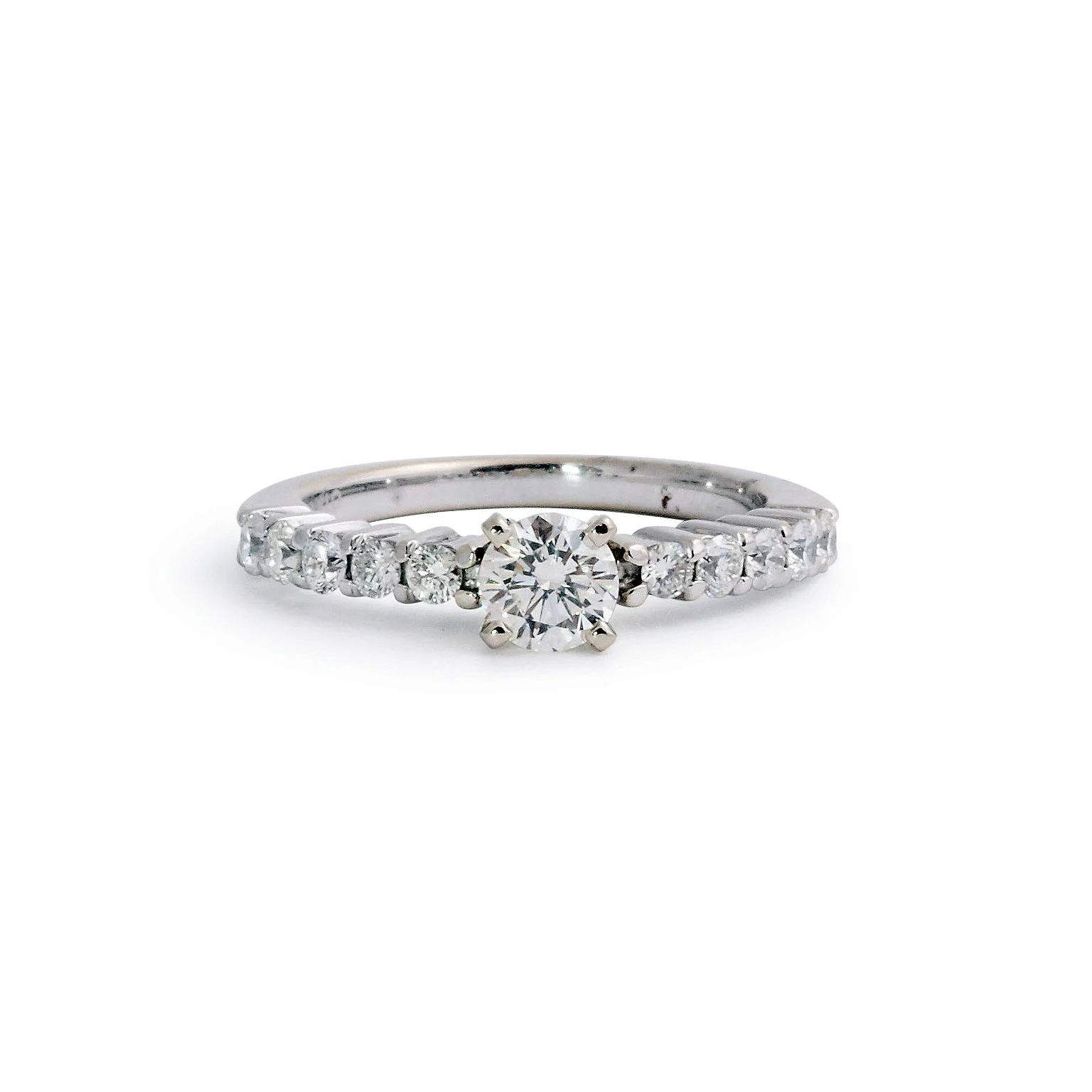 Round Brilliant Diamond Engagement Ring