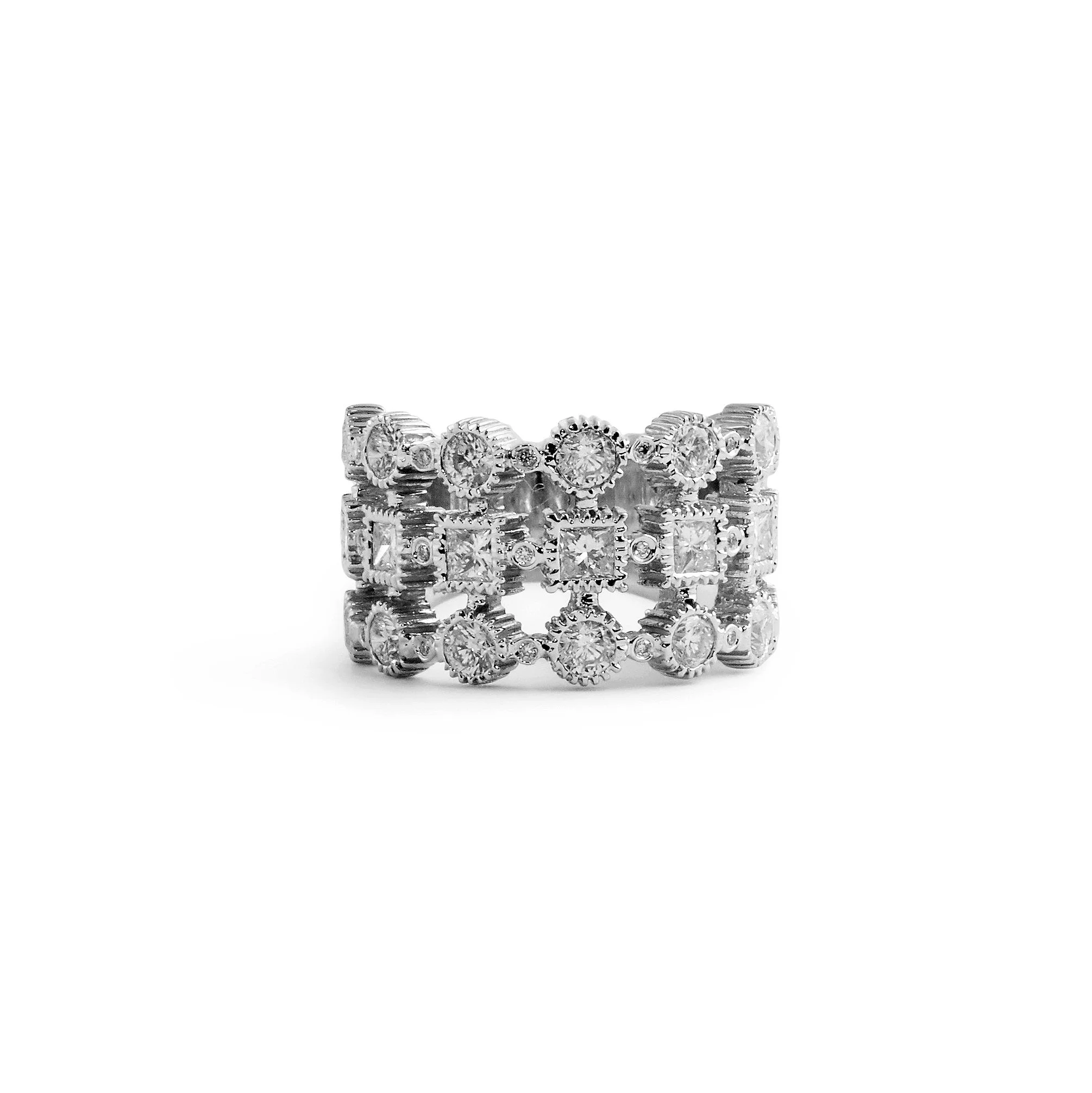 Round Brilliant and Princess Cut Wedding Band