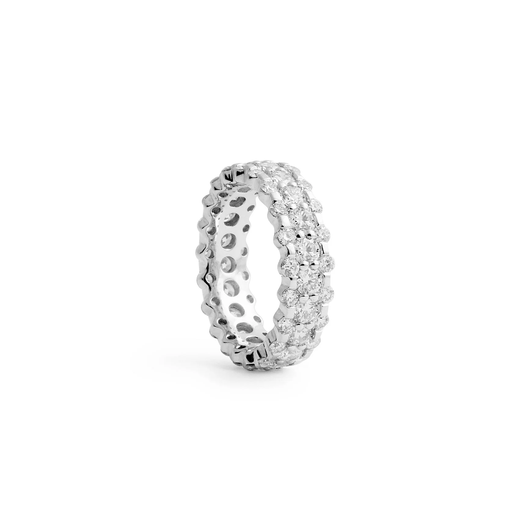 Round Brilliant Diamond Wedding Band