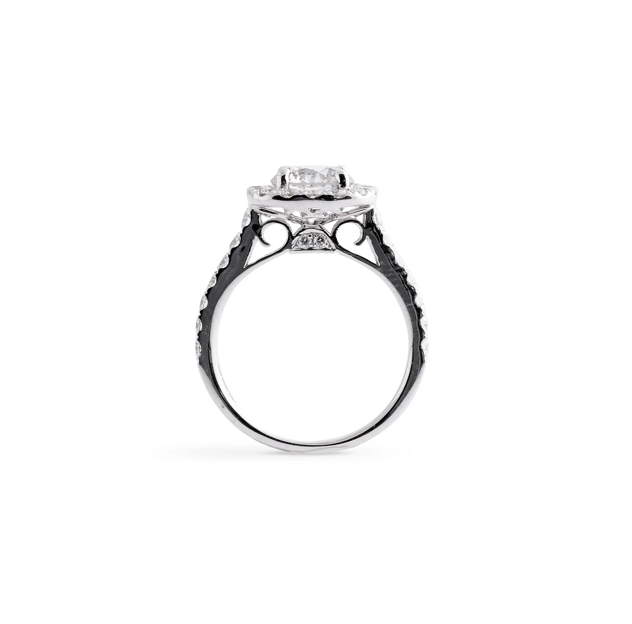 Round Brilliant Engagement Ring With Halo