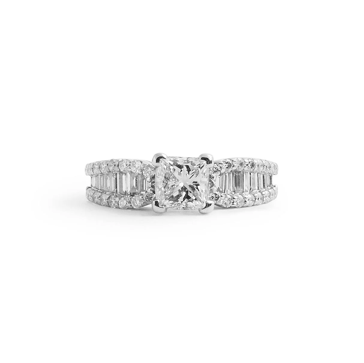 Princess Cut Diamond Engagement Ring