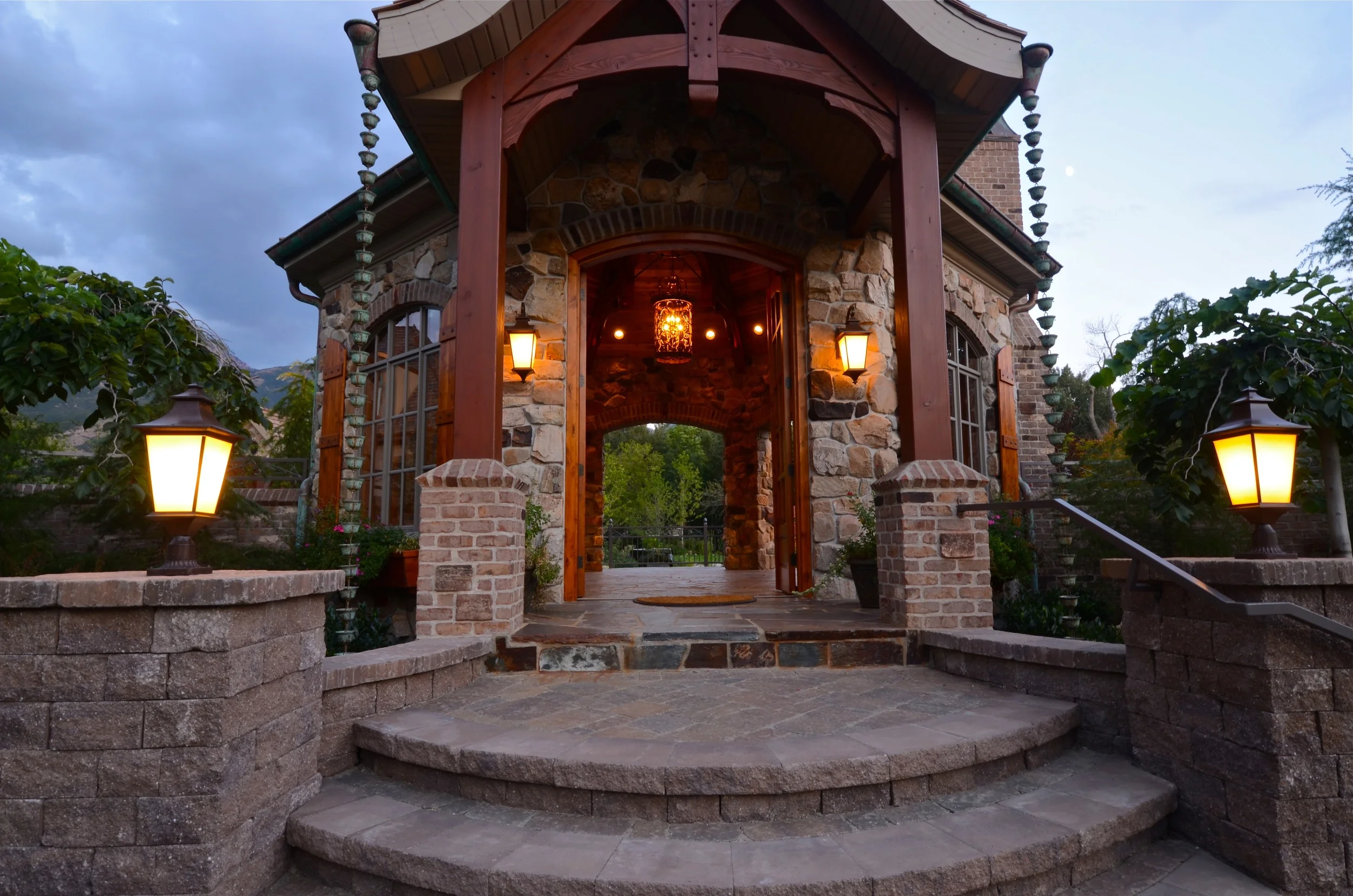 UT Pool & Deck Hardscape, Landscape Project — Platinum Landscape