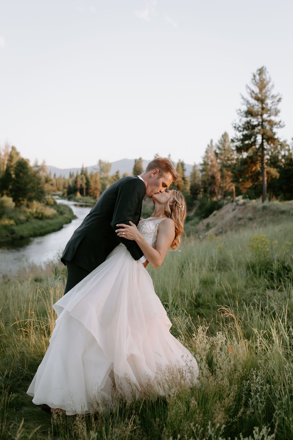 Blackhawk on the River wedding by Ira and Lucy McCall Idaho