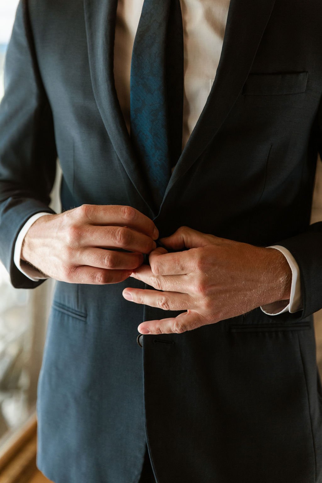 Blackhawk on the River wedding by Ira and Lucy McCall Idaho