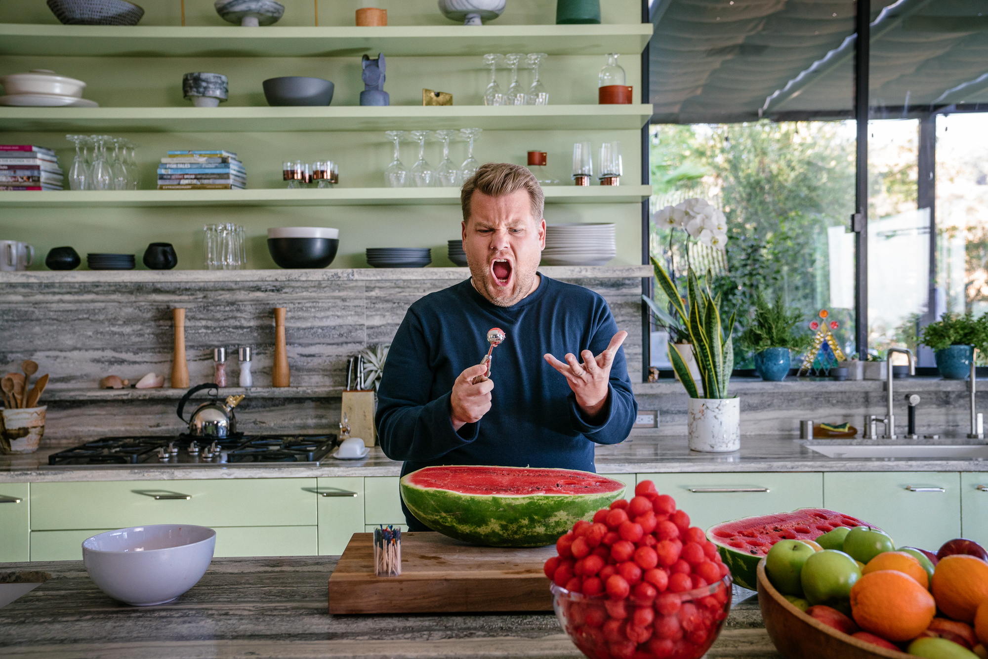 CHS_1712_Sapphire_Seven_James_Watermelon_16_V1_sRGB.jpg